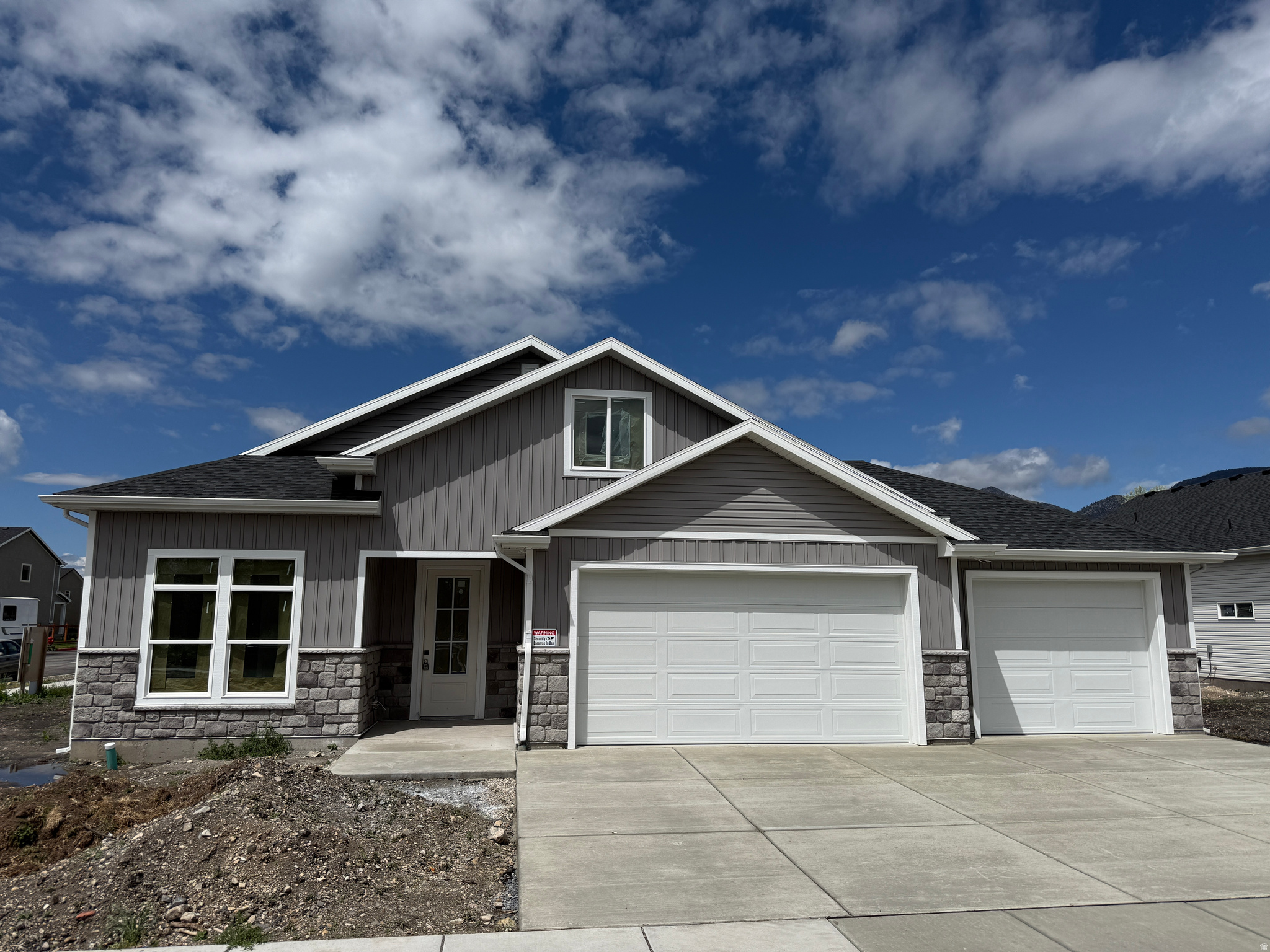 SPRING CREEK - Residential
