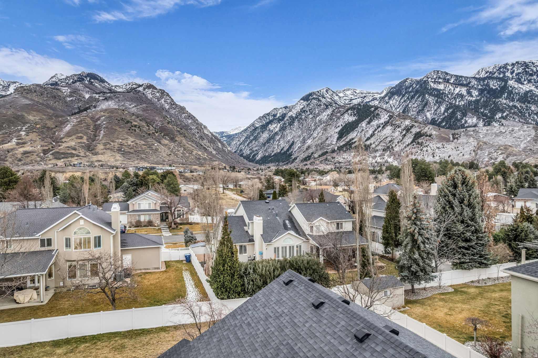 SUNSET RIDGE - Residential