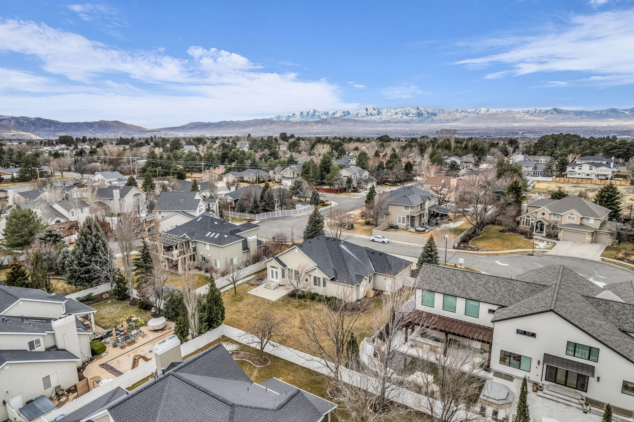 SUNSET RIDGE - Residential