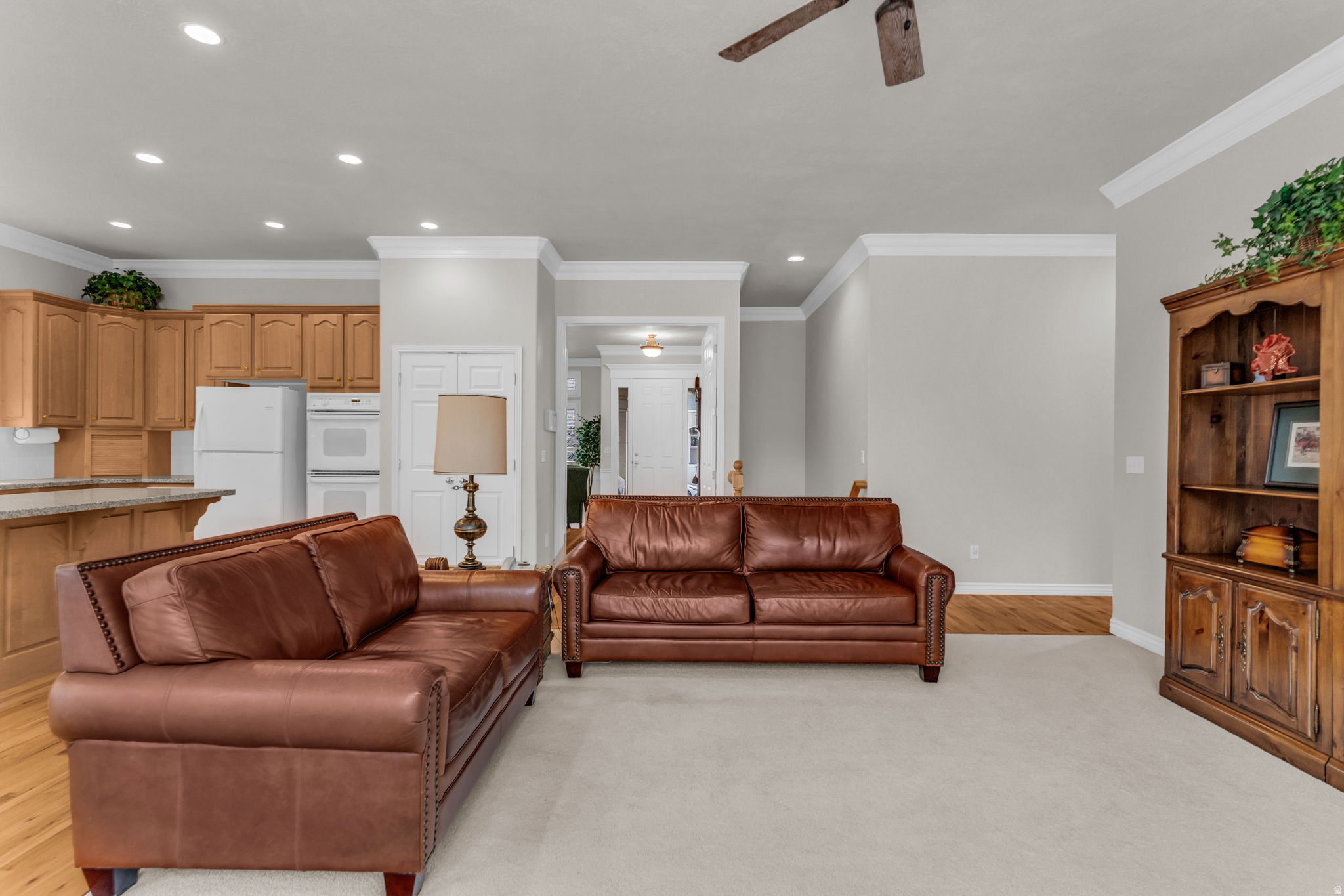 SUNSET RIDGE - Residential