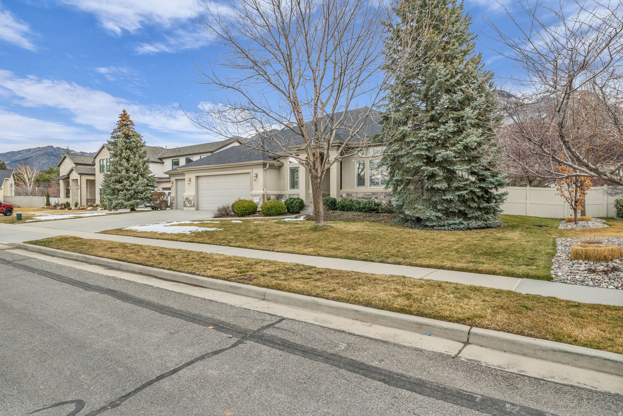 SUNSET RIDGE - Residential