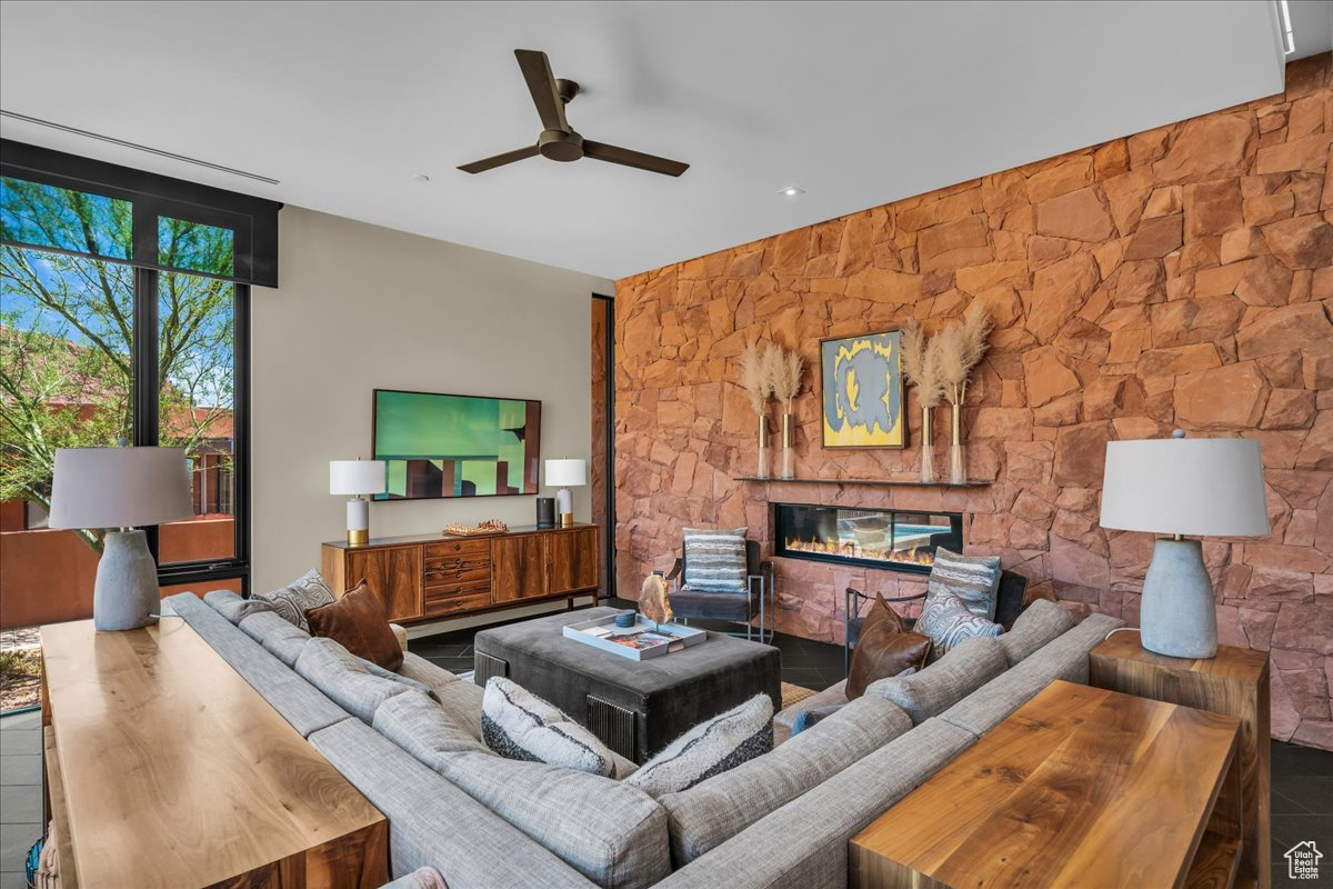 SENTIERRE PADRE CANYON PH 1A - Residential