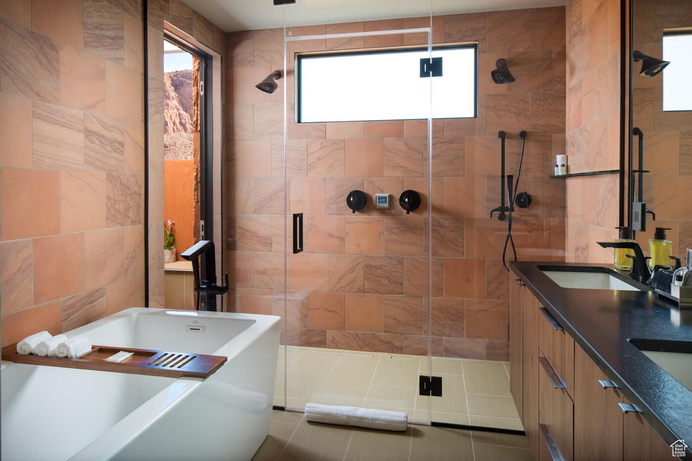 SENTIERRE PADRE CANYON PH 1A - Residential