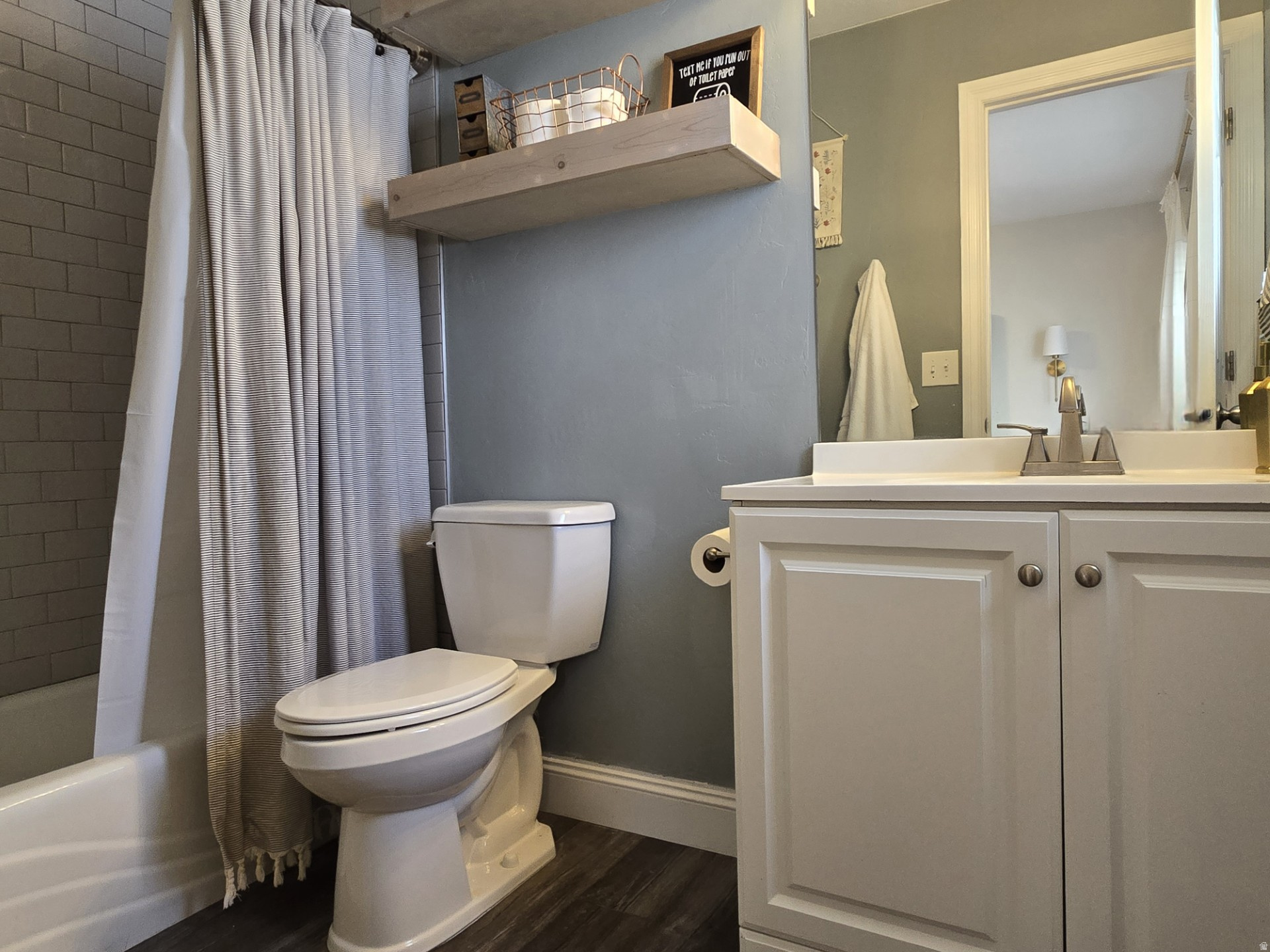 MOUNTAIN VIEW - Residential