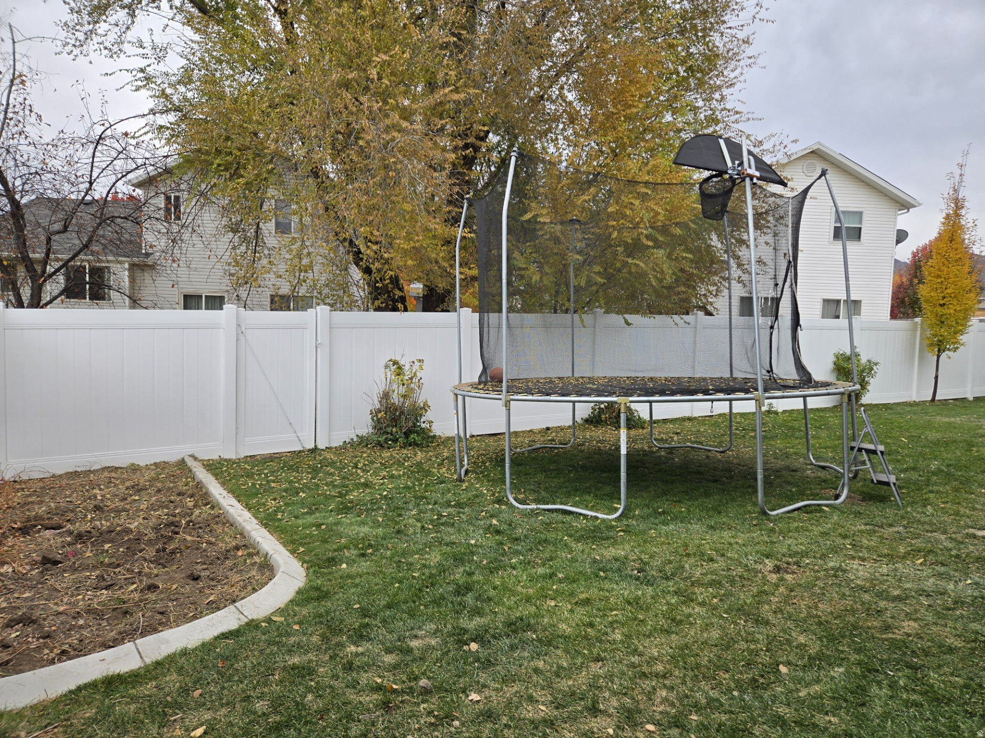 MOUNTAIN VIEW - Residential