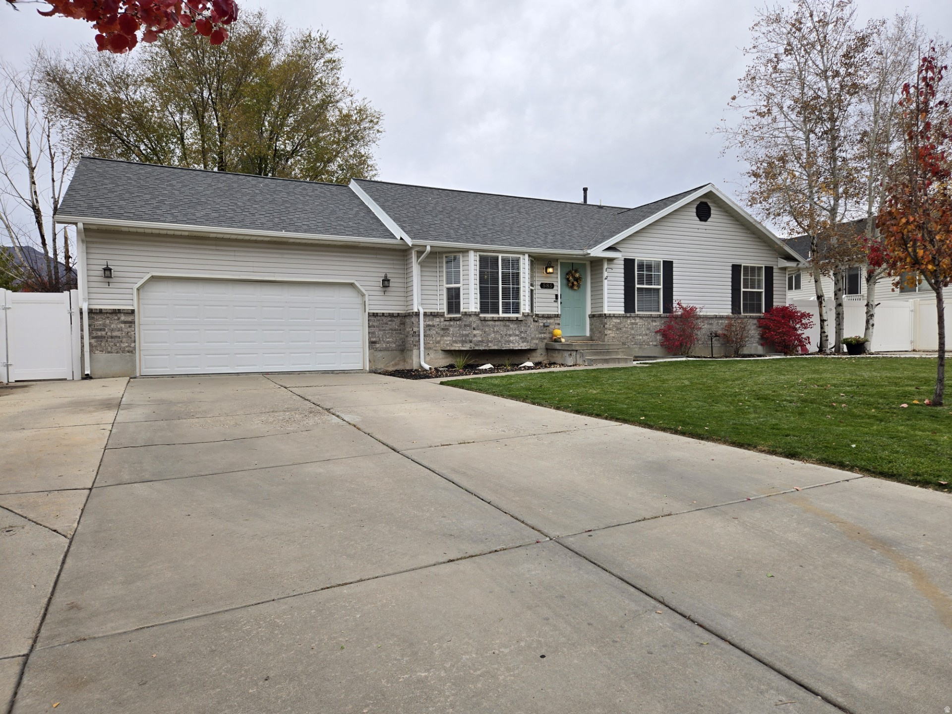 MOUNTAIN VIEW - Residential