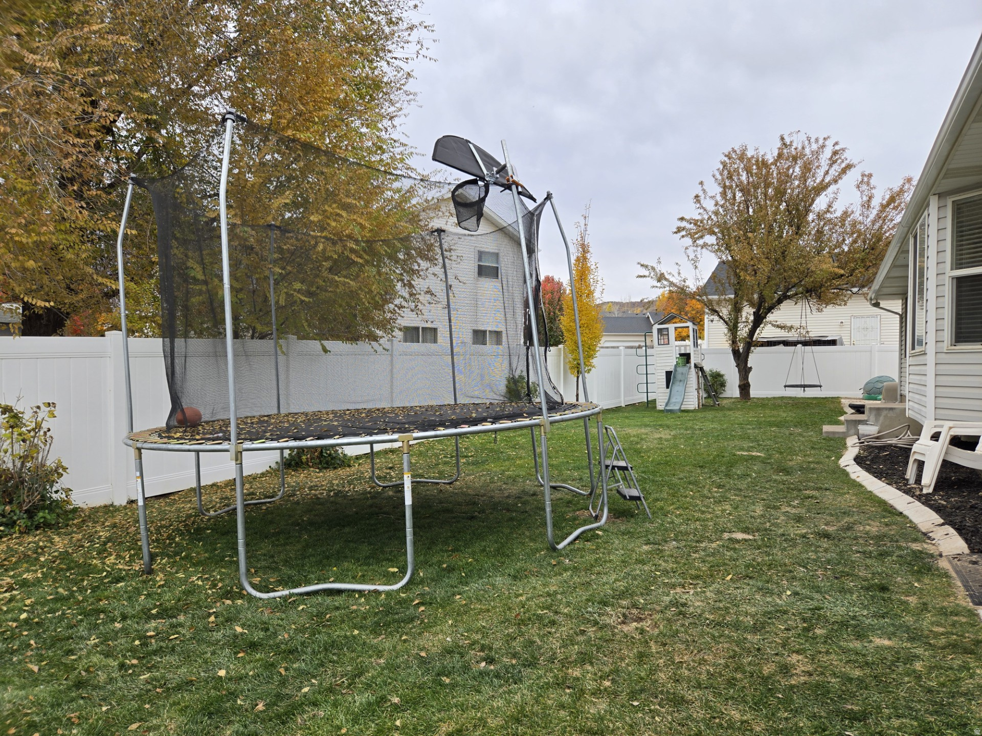 MOUNTAIN VIEW - Residential