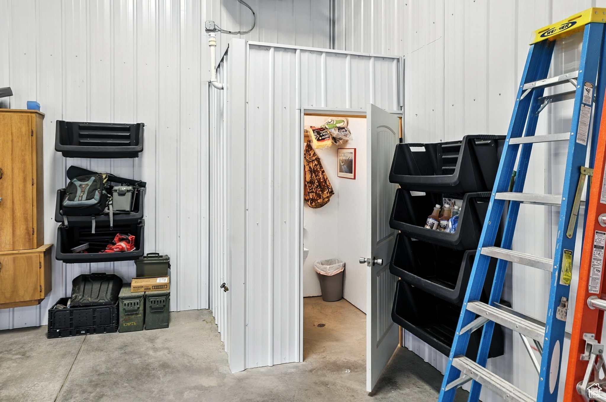 Portage, Utah 84331, United States, 4 Bedrooms Bedrooms, ,4 BathroomsBathrooms,Residential,Active,197919