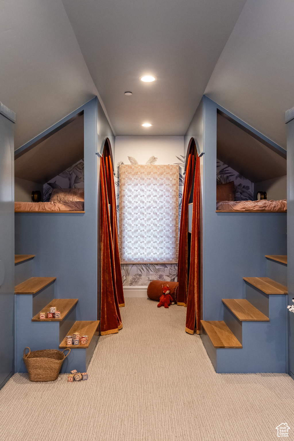 SUNCREST - Residential