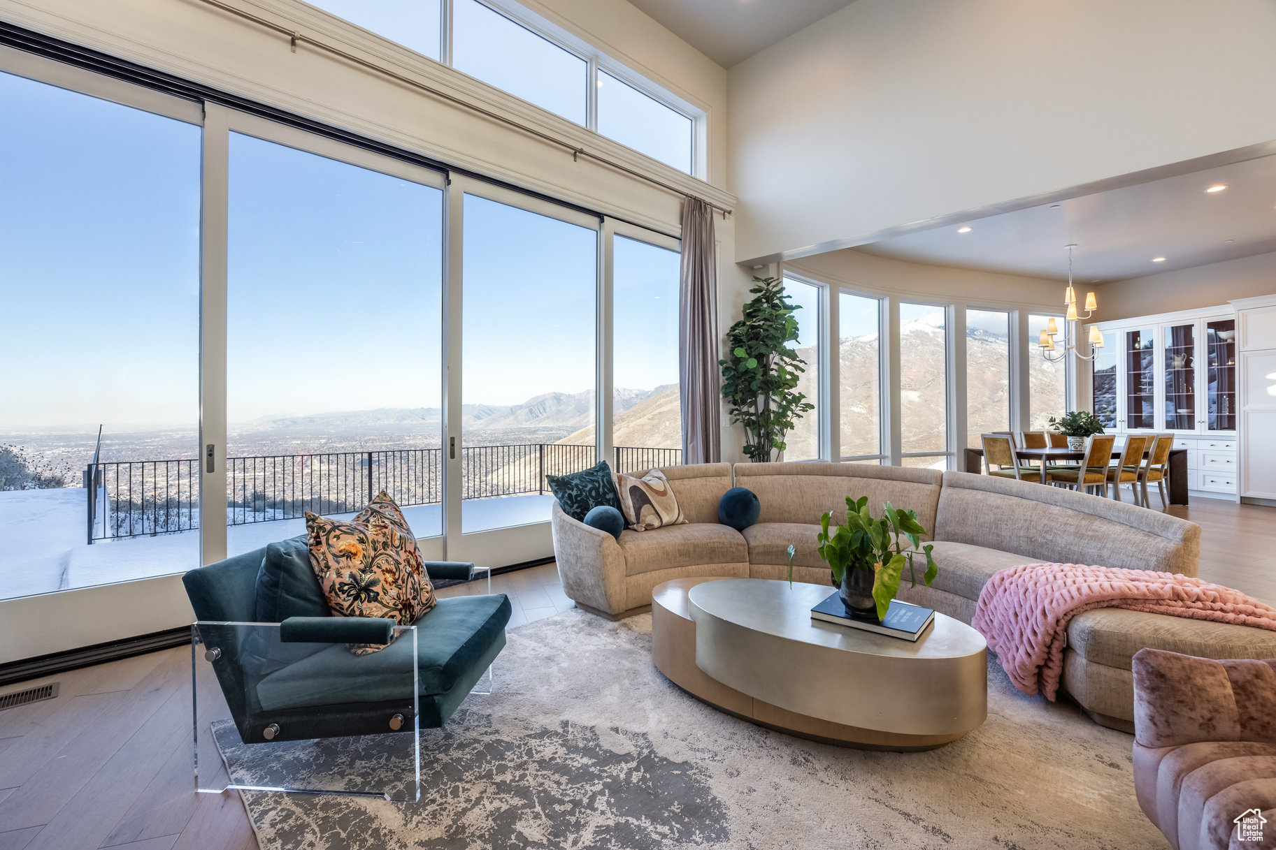 1515 E Bluff Point Dr, Draper, Utah image 3