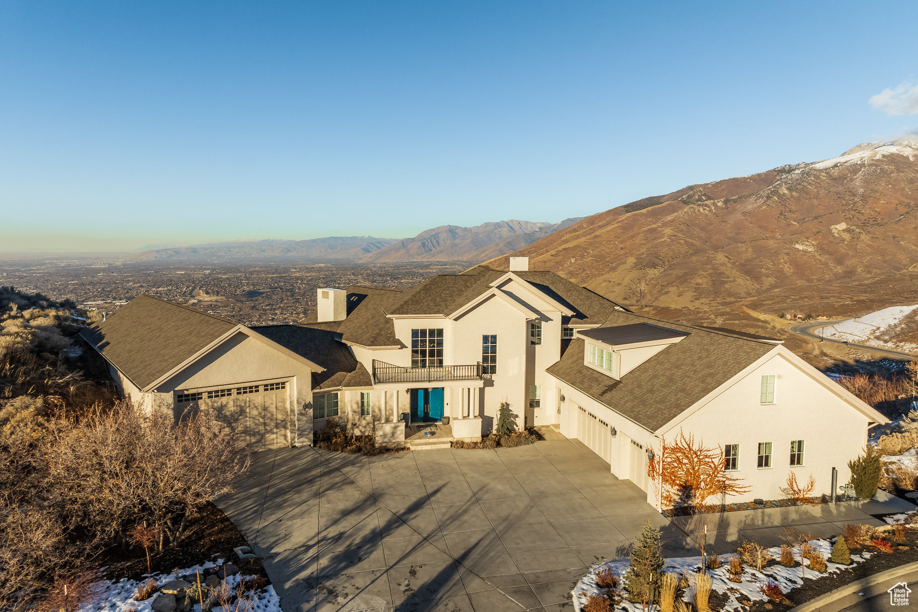 SUNCREST - Residential