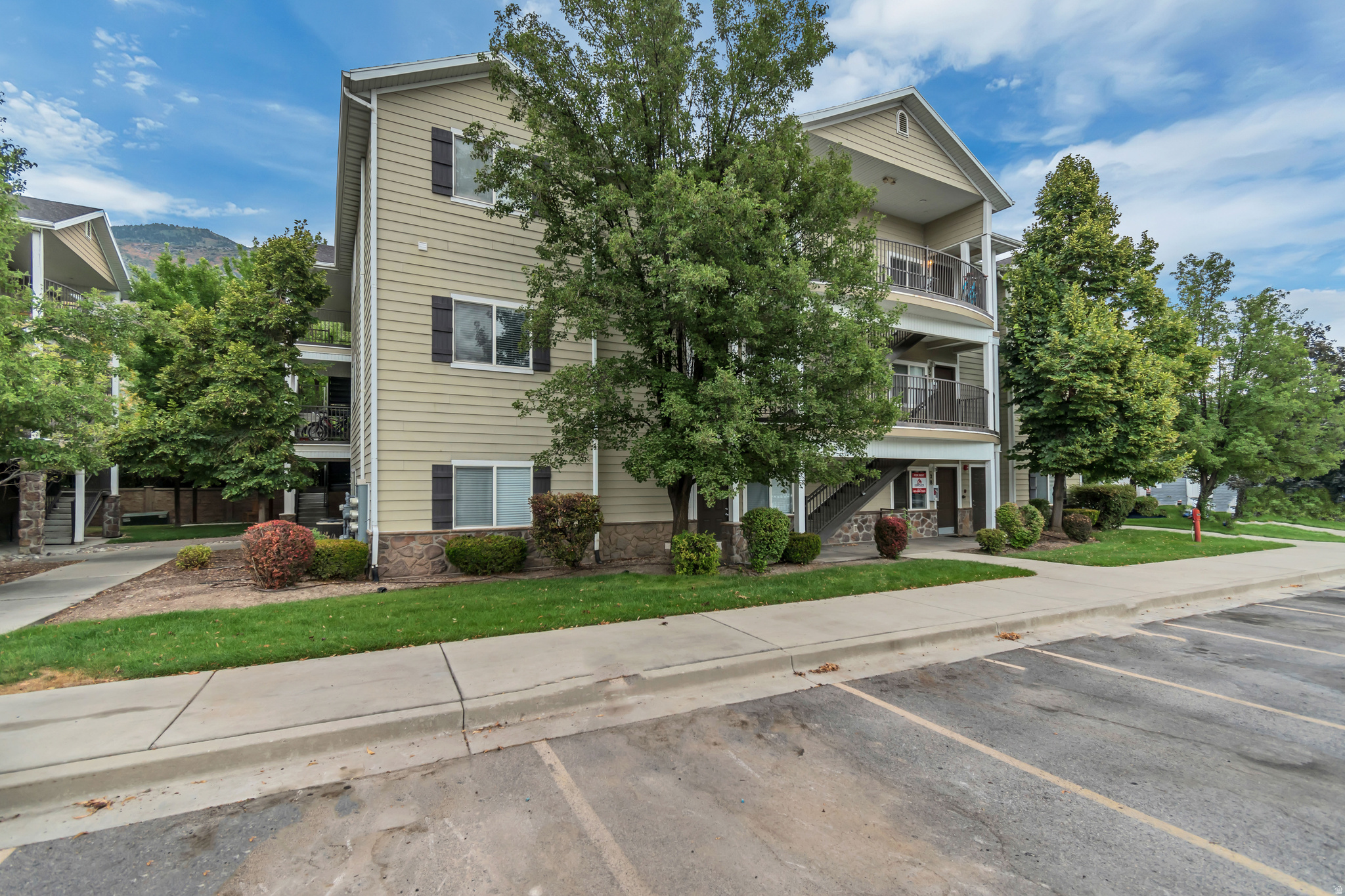 CANYON VILLAGE CONDO - Residential