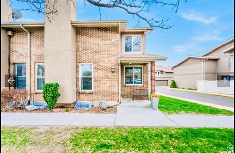 Photo of 8756 S OAKWOOD PARK CIR, Sandy, UT 84094 (MLS # 2114270)