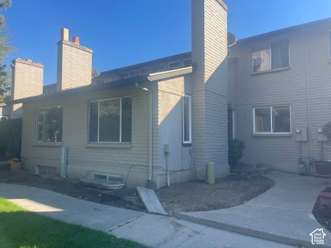 Photo of 47 W SAN RAFAEL CT S, South Jordan, UT 84095 (MLS # 2191478)