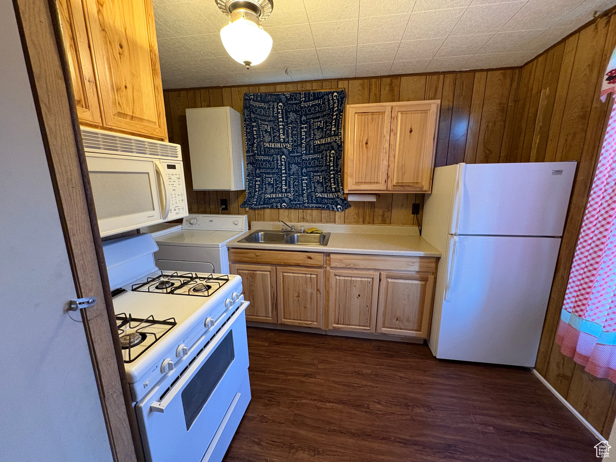 297 E 470, Salina, Utah image 4