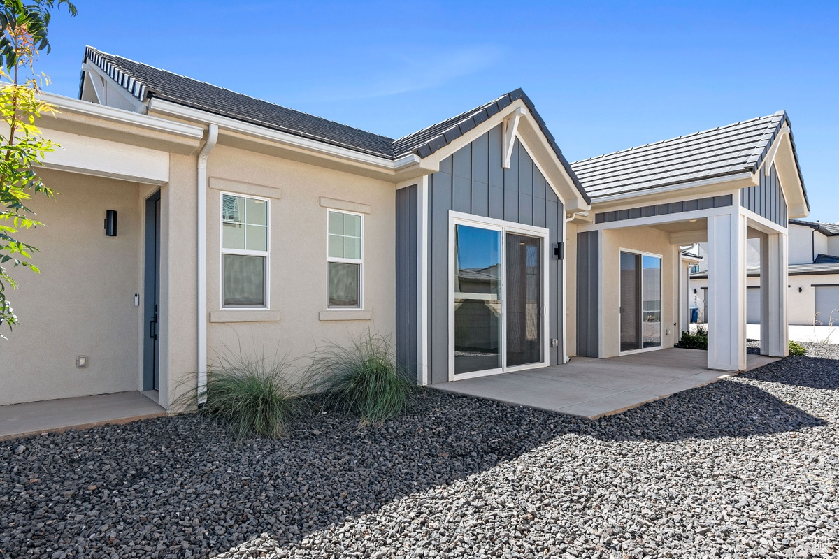 5648 S Adobe Sun Dr, Saint George, Utah image 5