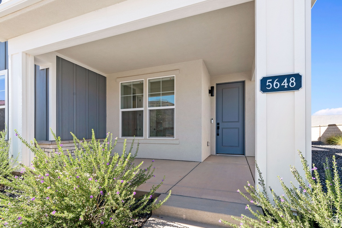5648 S Adobe Sun Dr, Saint George, Utah image 4