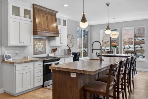 Tiny photo for 1197 S 120 E, Salem, UT 84653 (MLS # 2142127)