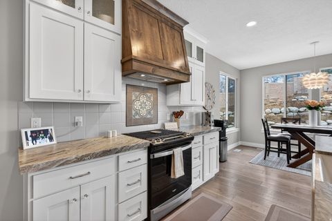 Tiny photo for 1197 S 120 E, Salem, UT 84653 (MLS # 2142127)