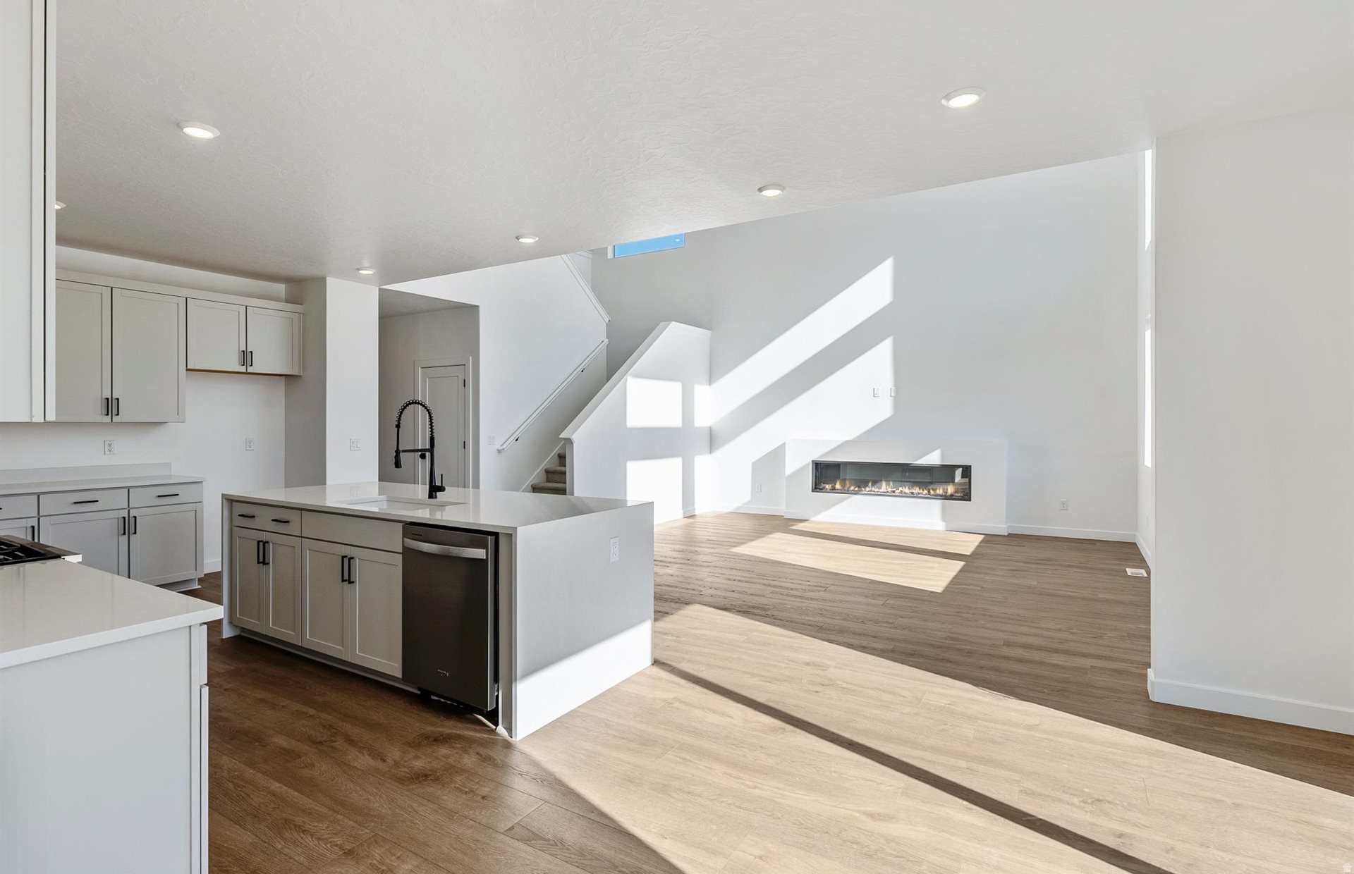 VALLEY VIEW - Residential