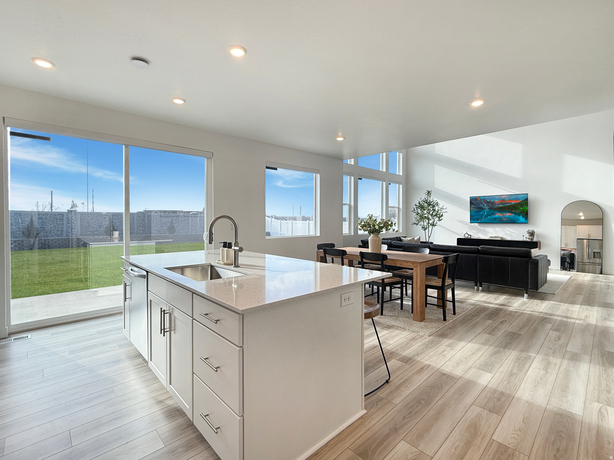 MAPLETON HEIGHTS - Residential