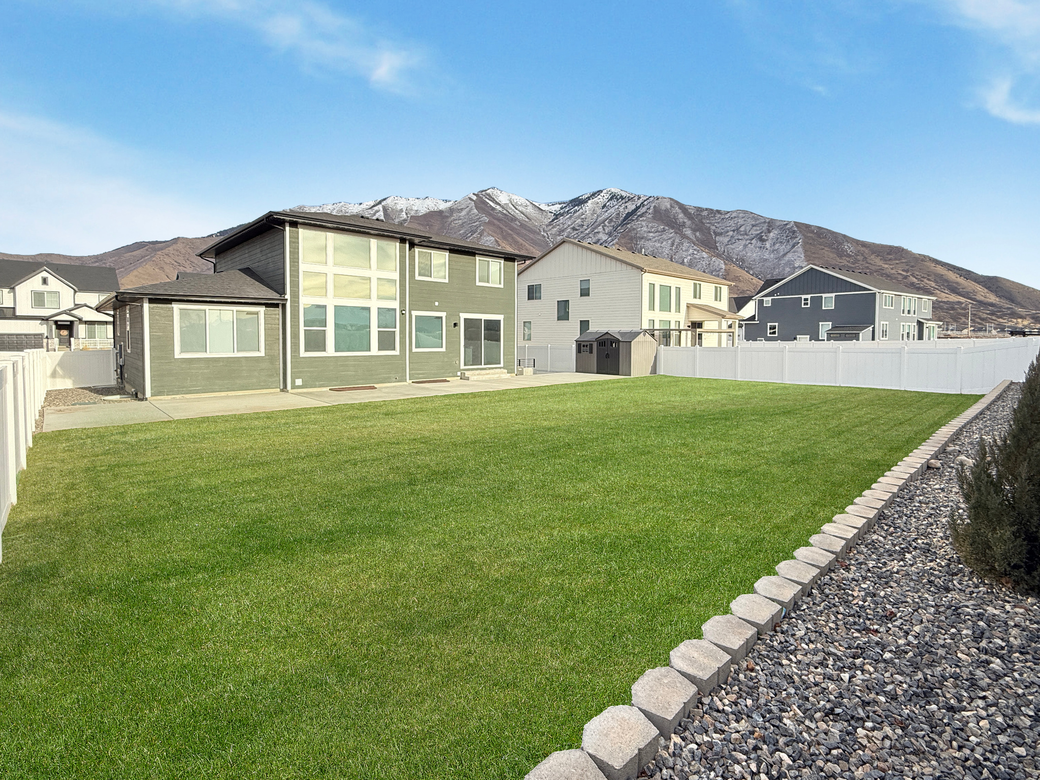 MAPLETON HEIGHTS - Residential