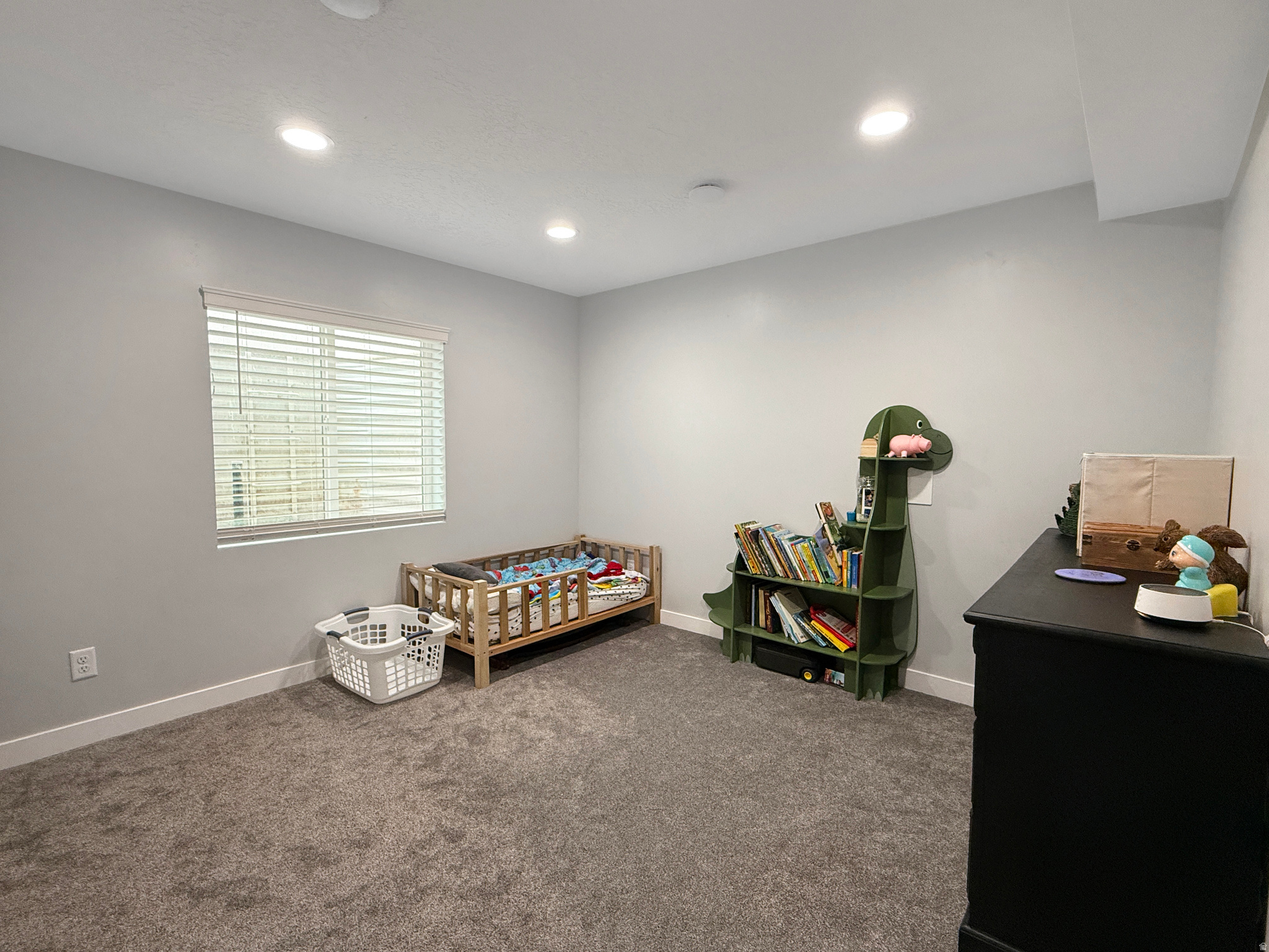 MAPLETON HEIGHTS - Residential