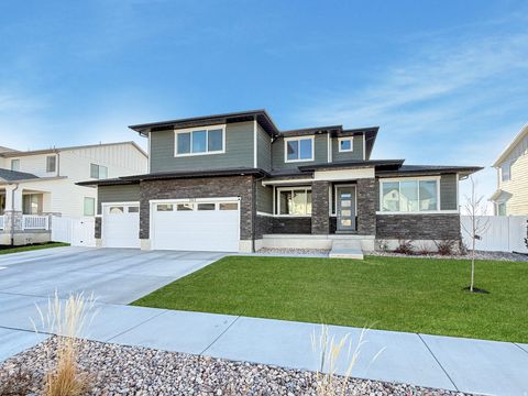 Tiny photo for 3372 S PINYON LN, Mapleton, UT 84664 (MLS # 2135929)