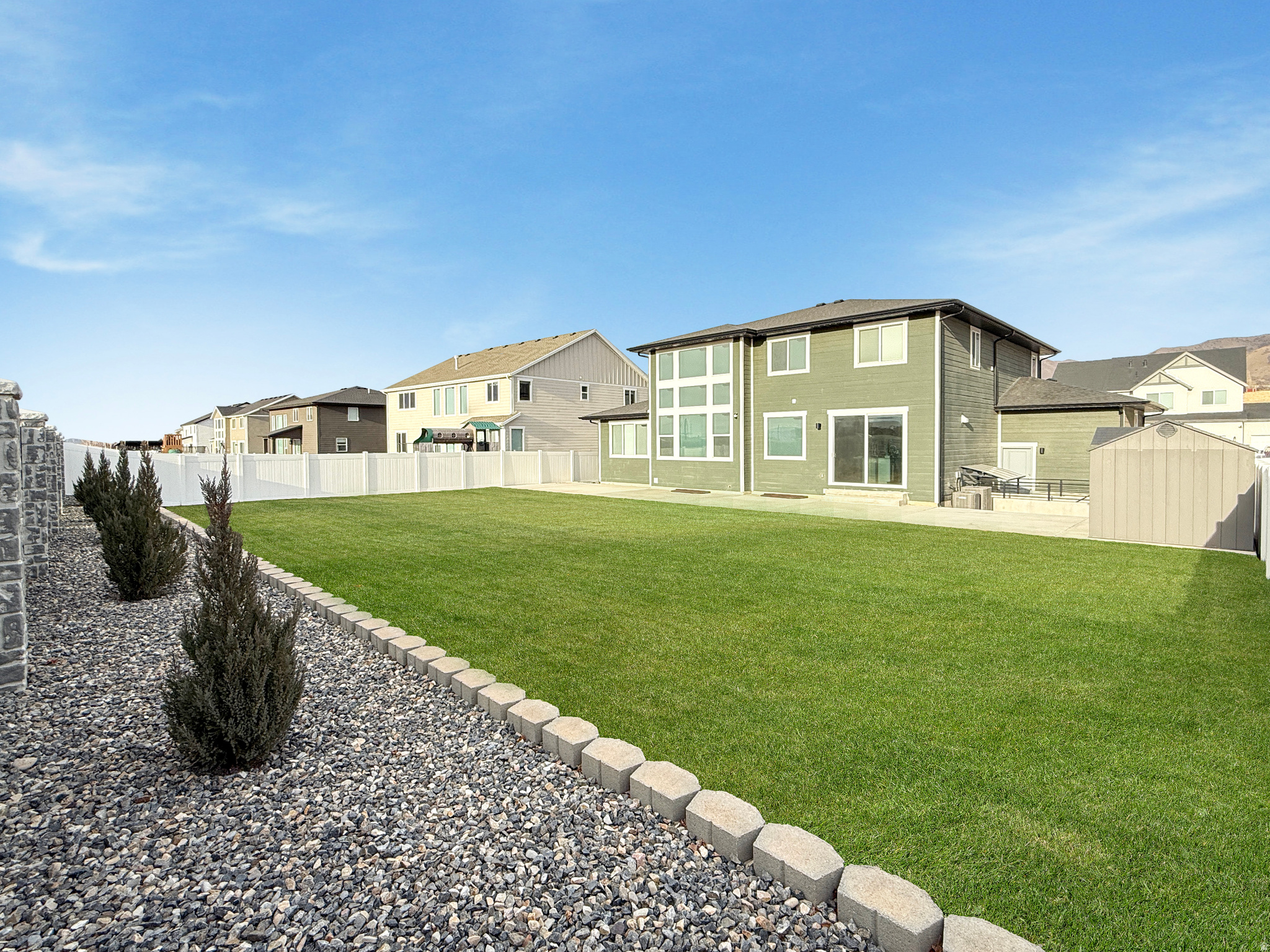 MAPLETON HEIGHTS - Residential