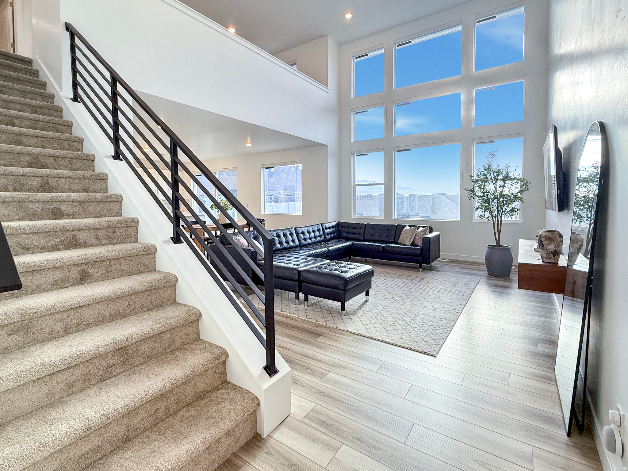 MAPLETON HEIGHTS - Residential