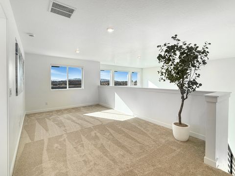 Tiny photo for 3372 S PINYON LN, Mapleton, UT 84664 (MLS # 2135929)
