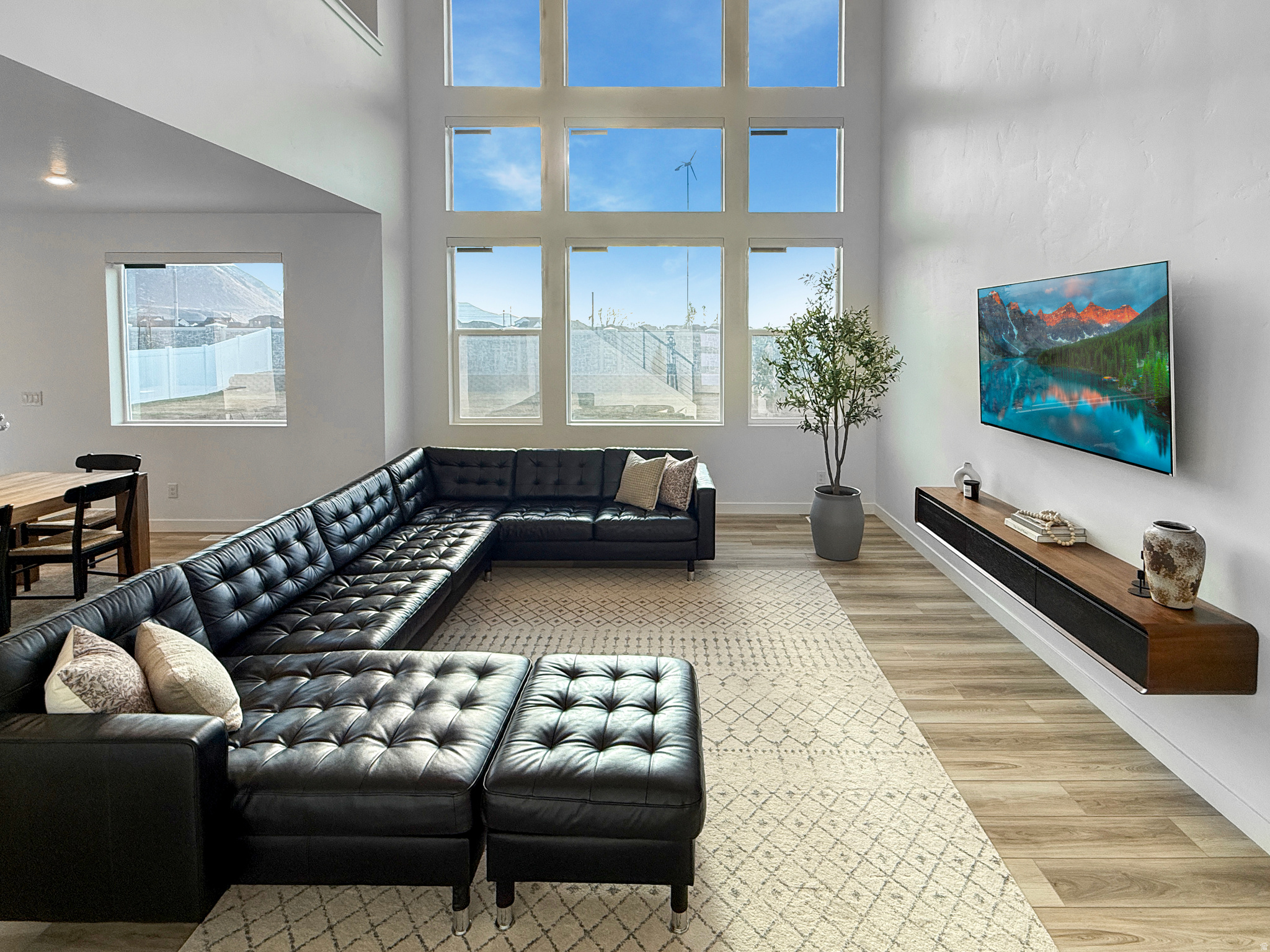 MAPLETON HEIGHTS - Residential