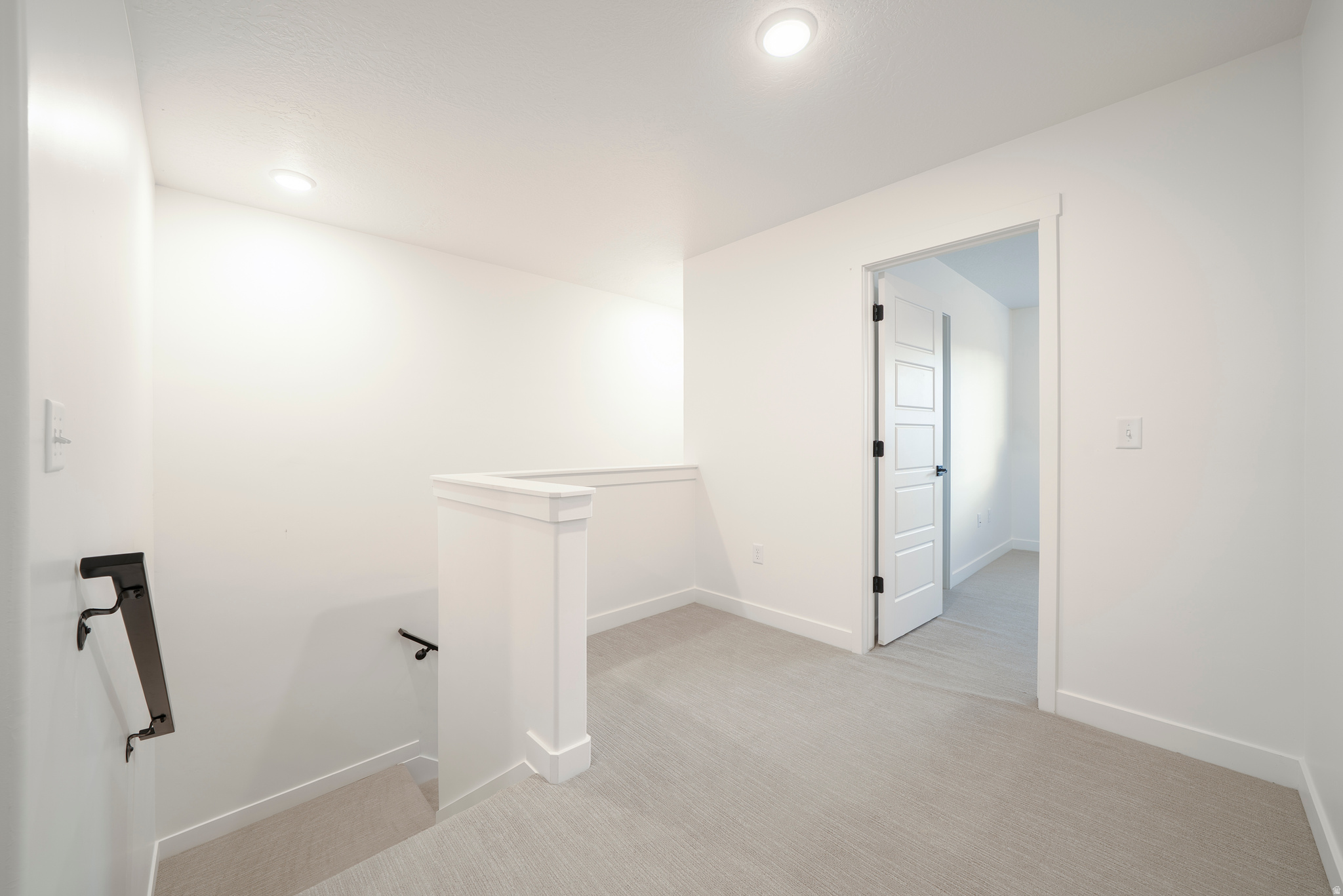 MONTEBELLO - Residential