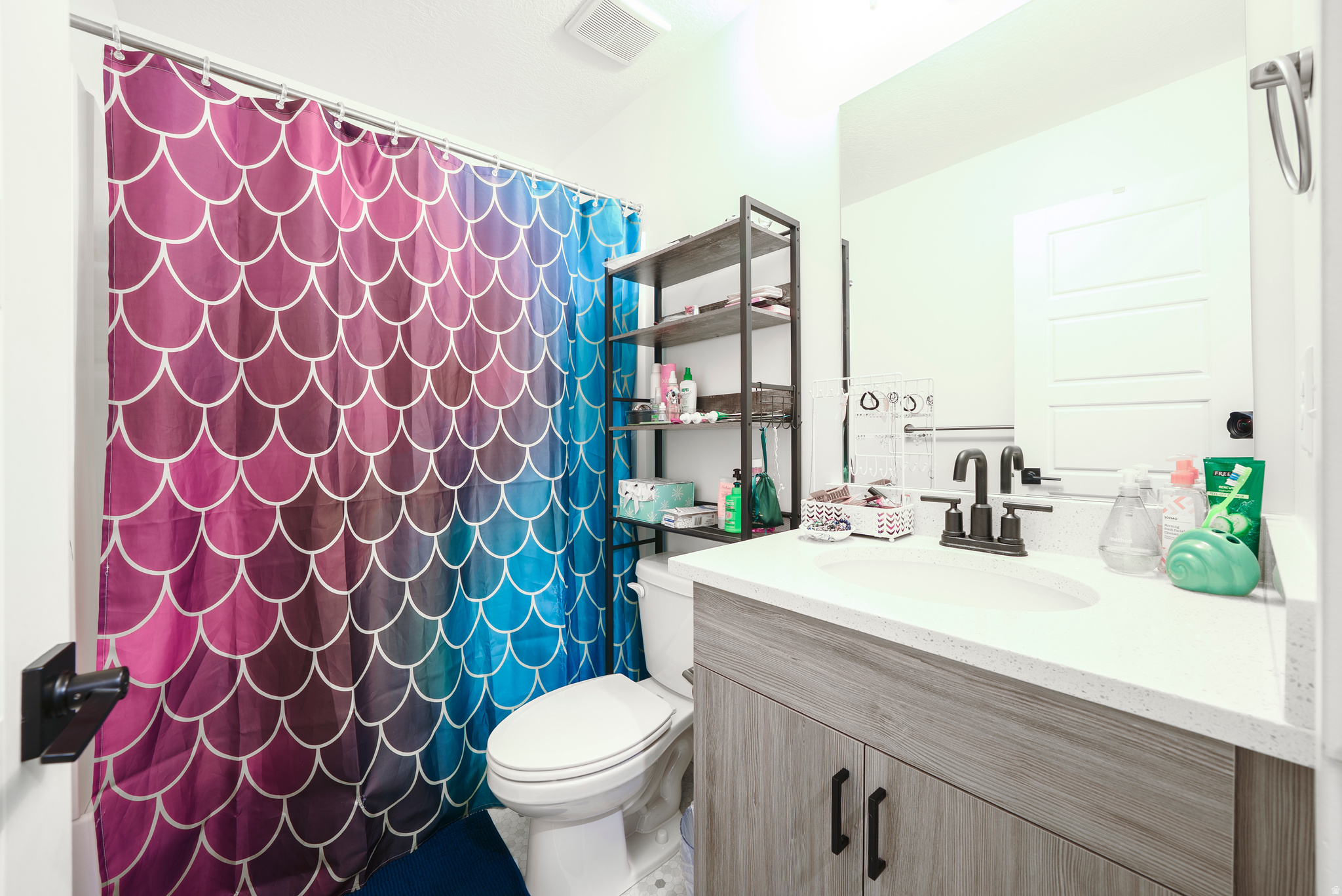 MONTEBELLO - Residential