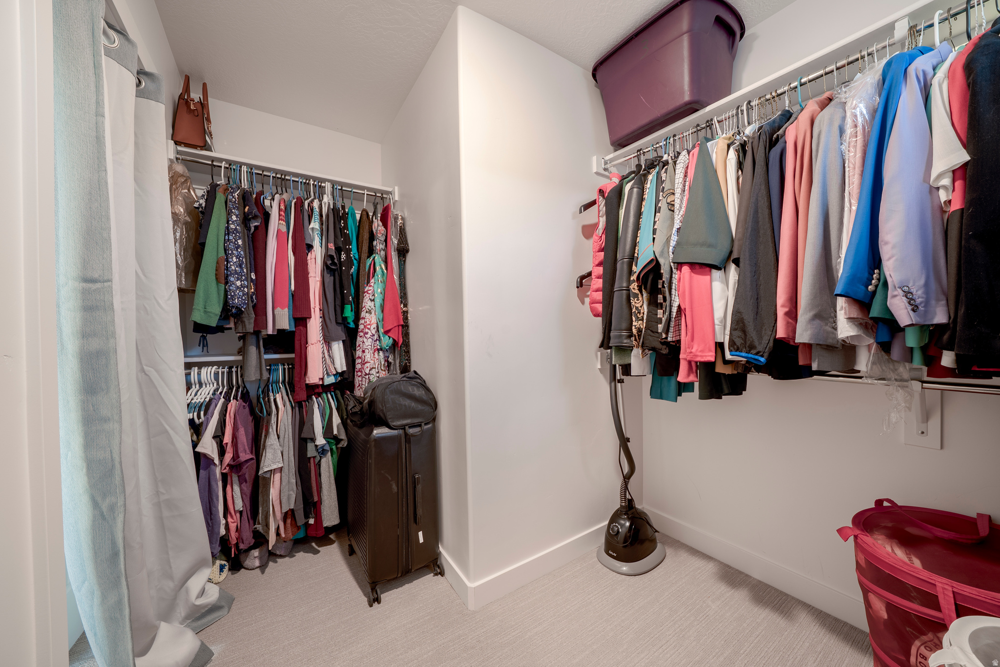 MONTEBELLO - Residential