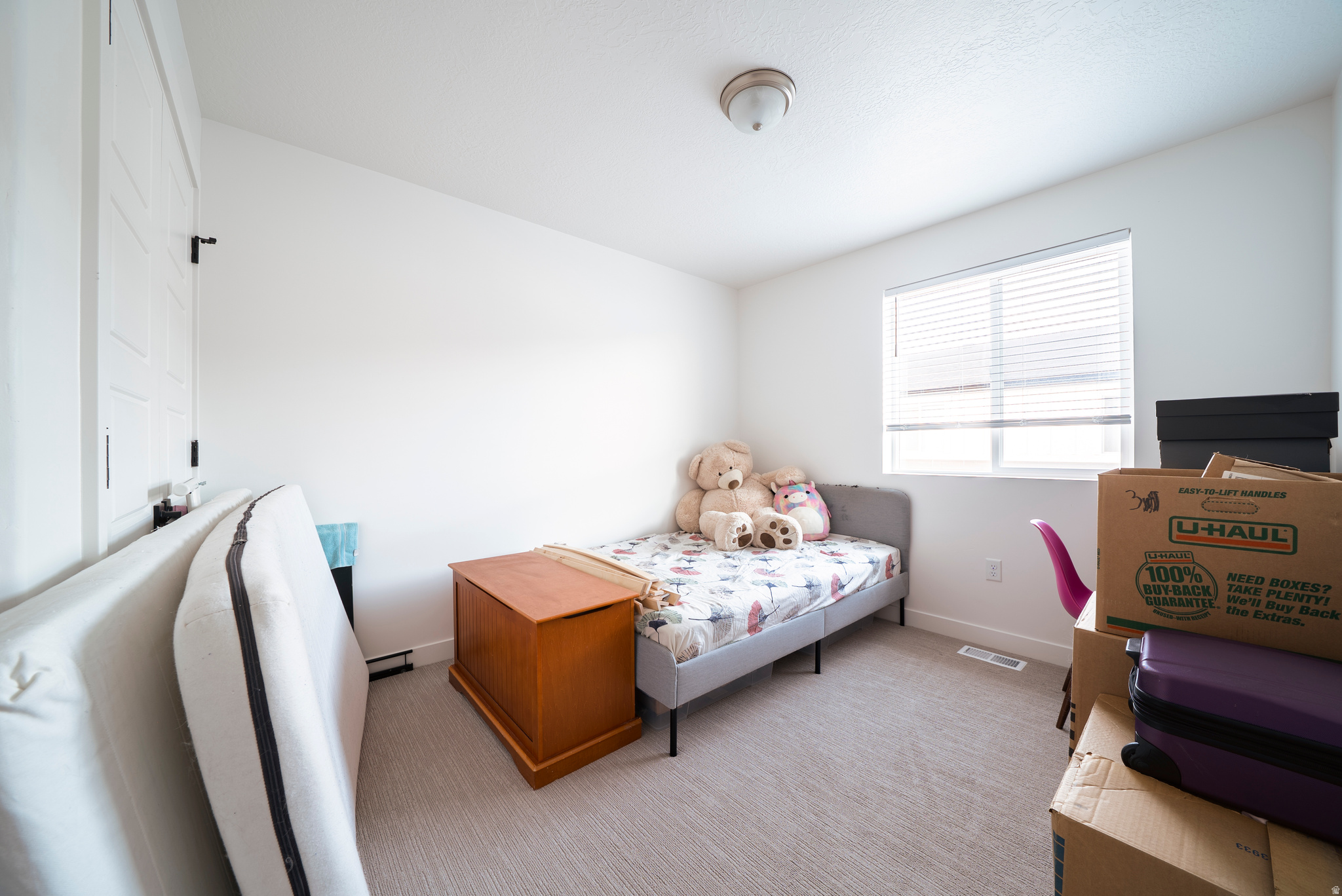 MONTEBELLO - Residential