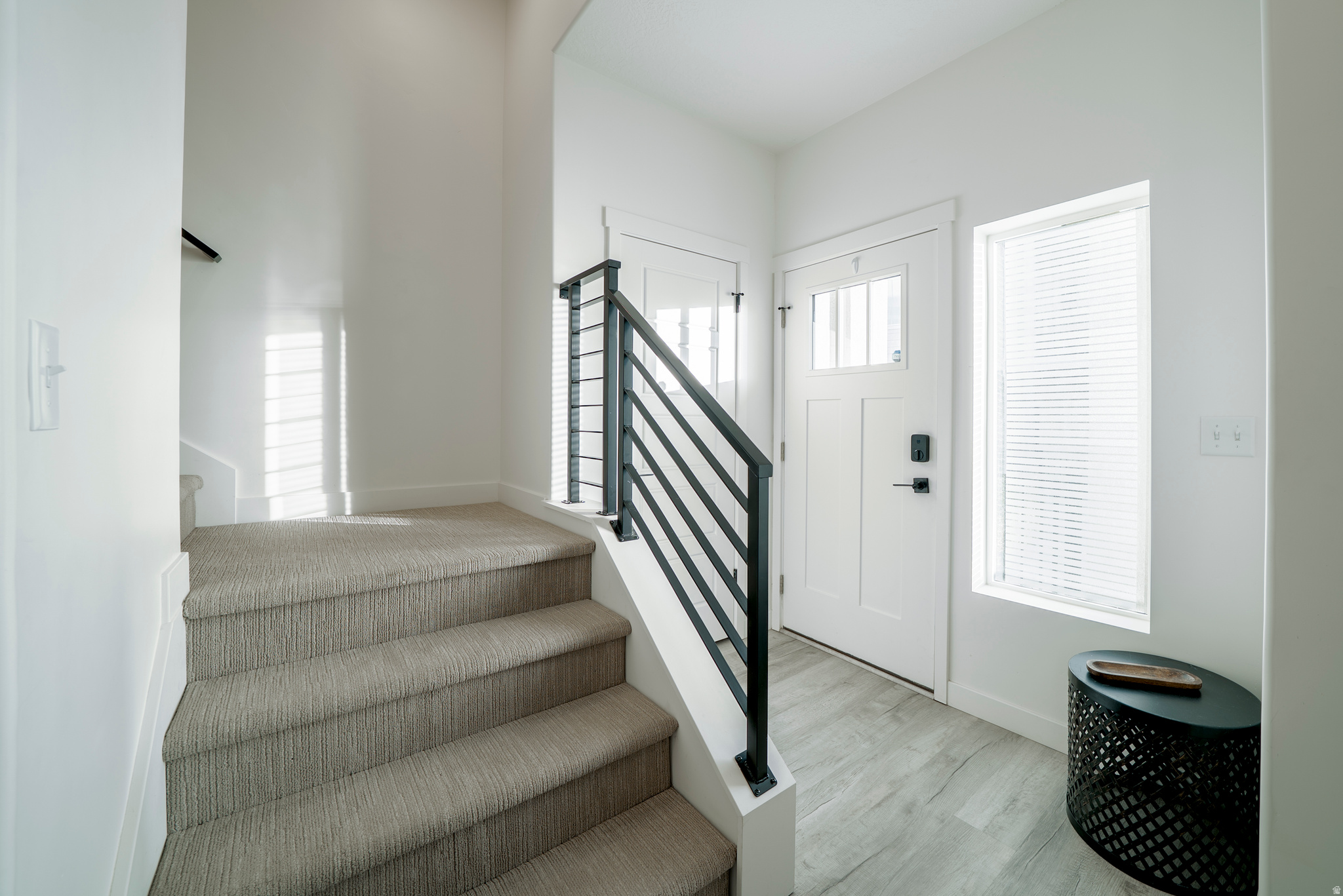 MONTEBELLO - Residential