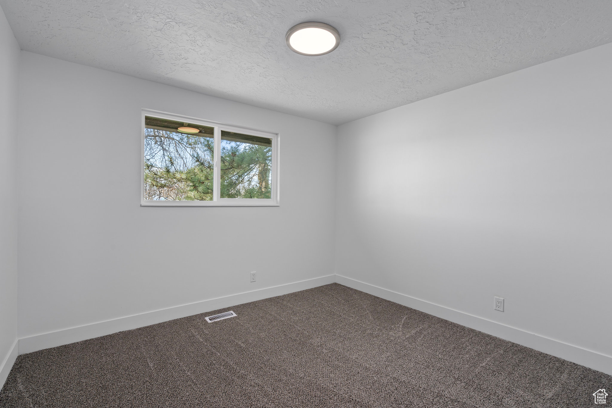 252 W Durfee St, Grantsville, Utah image 20