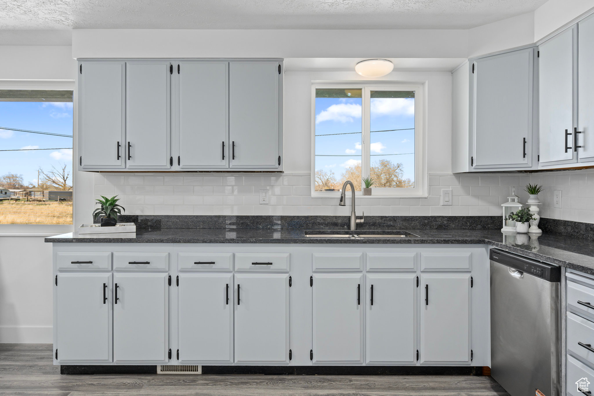 252 W Durfee St, Grantsville, Utah image 11