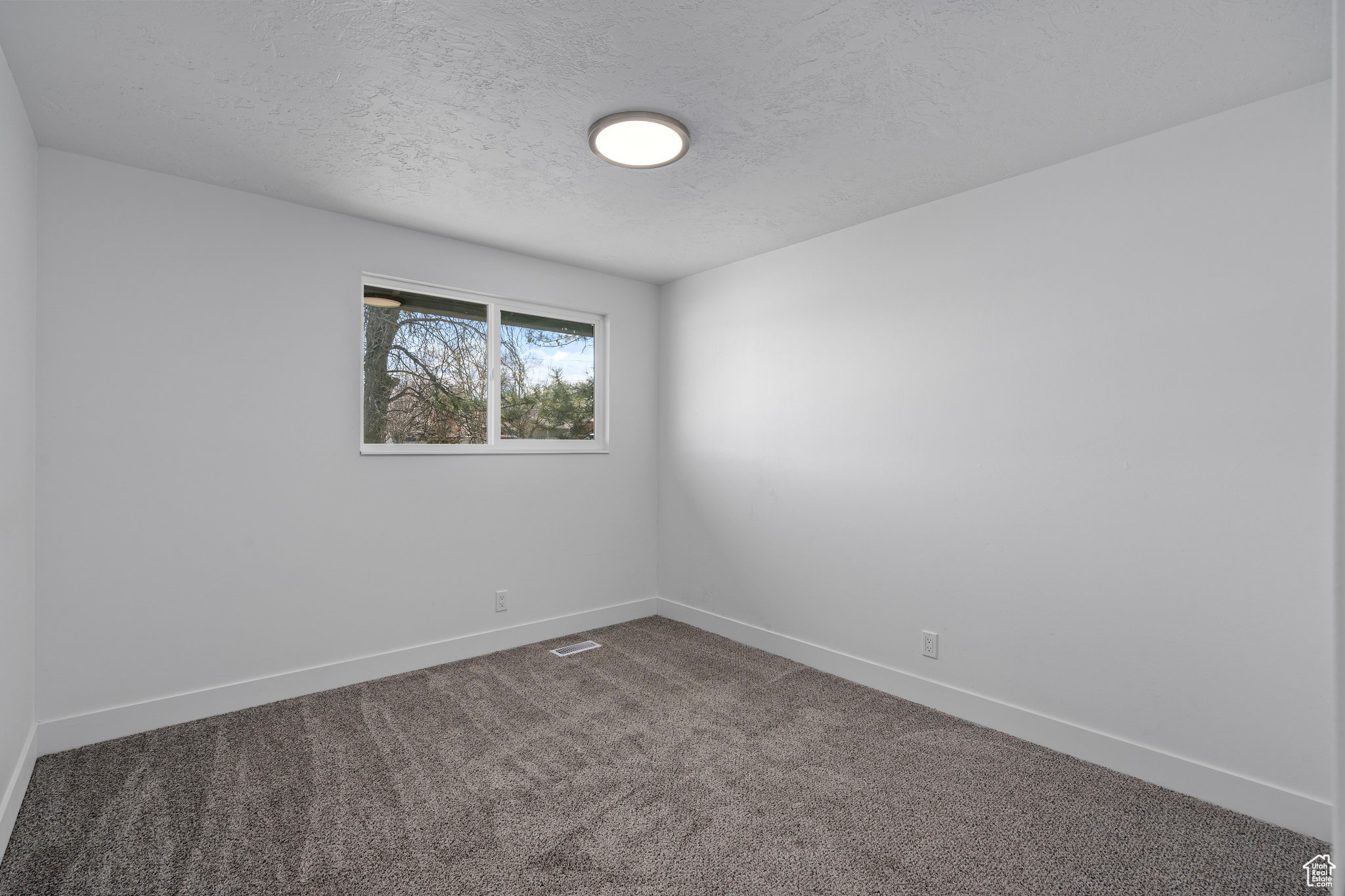 252 W Durfee St, Grantsville, Utah image 21