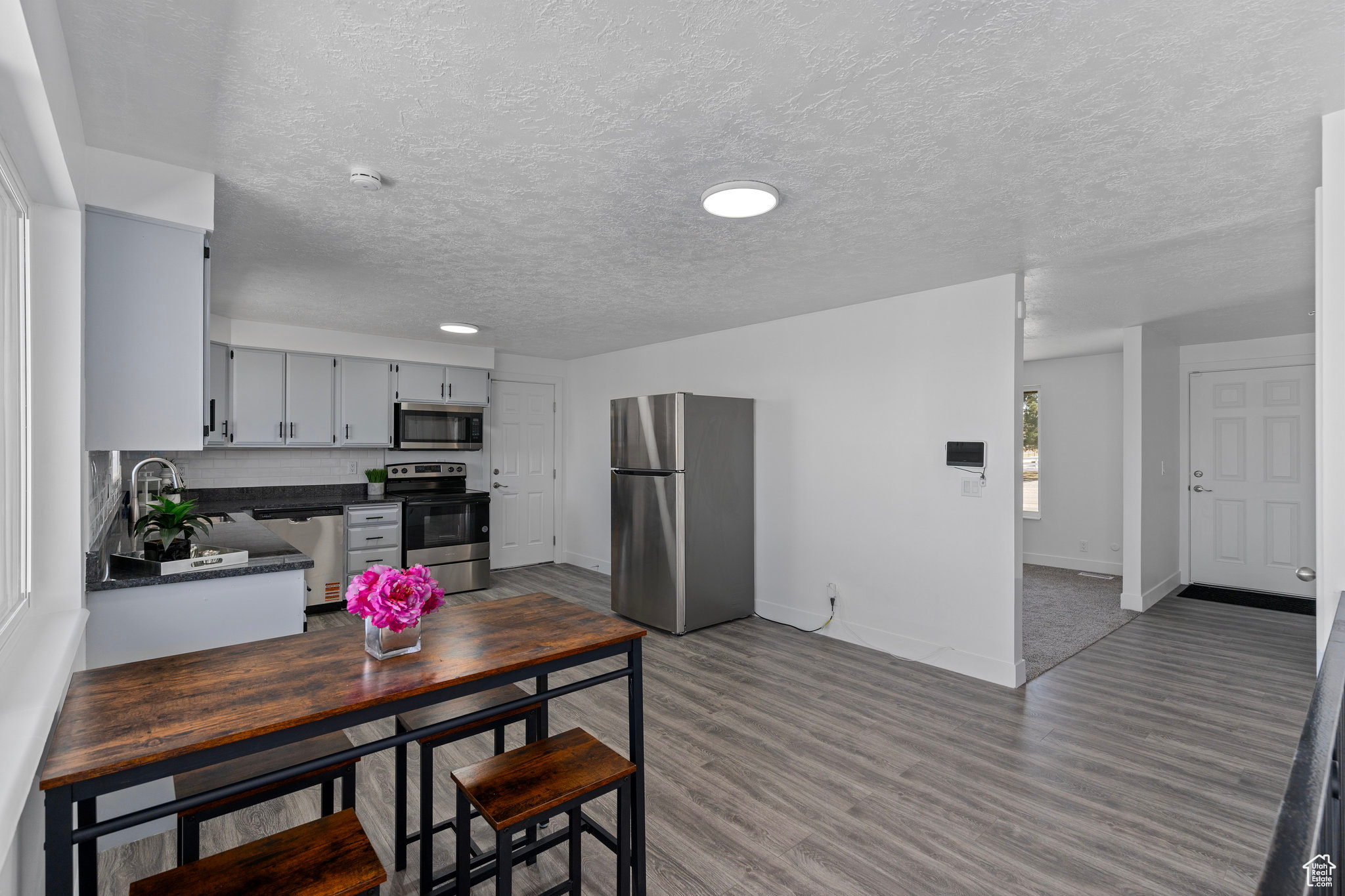 252 W Durfee St, Grantsville, Utah image 8