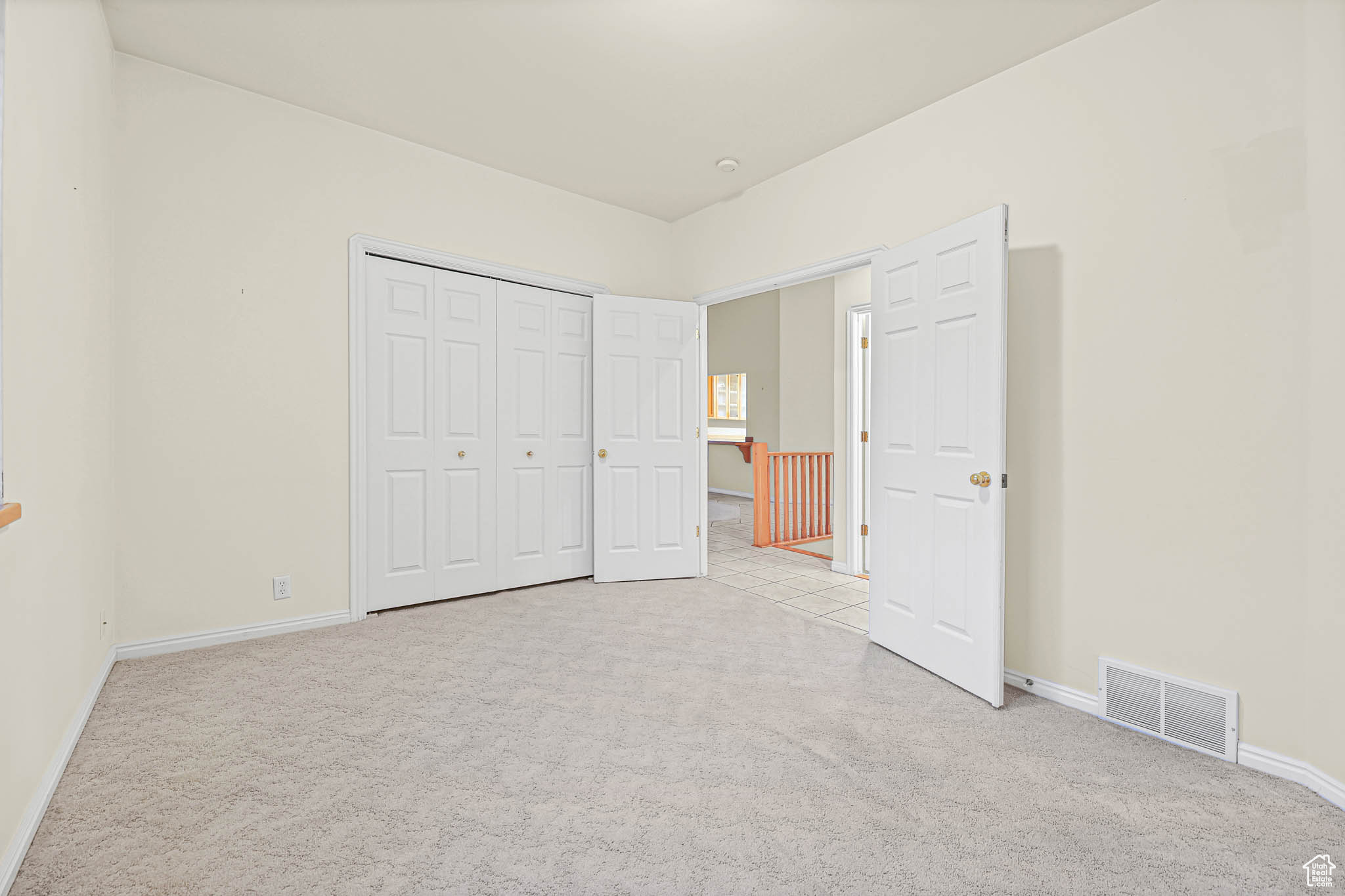 THE OAKS AT DEER HOLLOW AMD - Residential