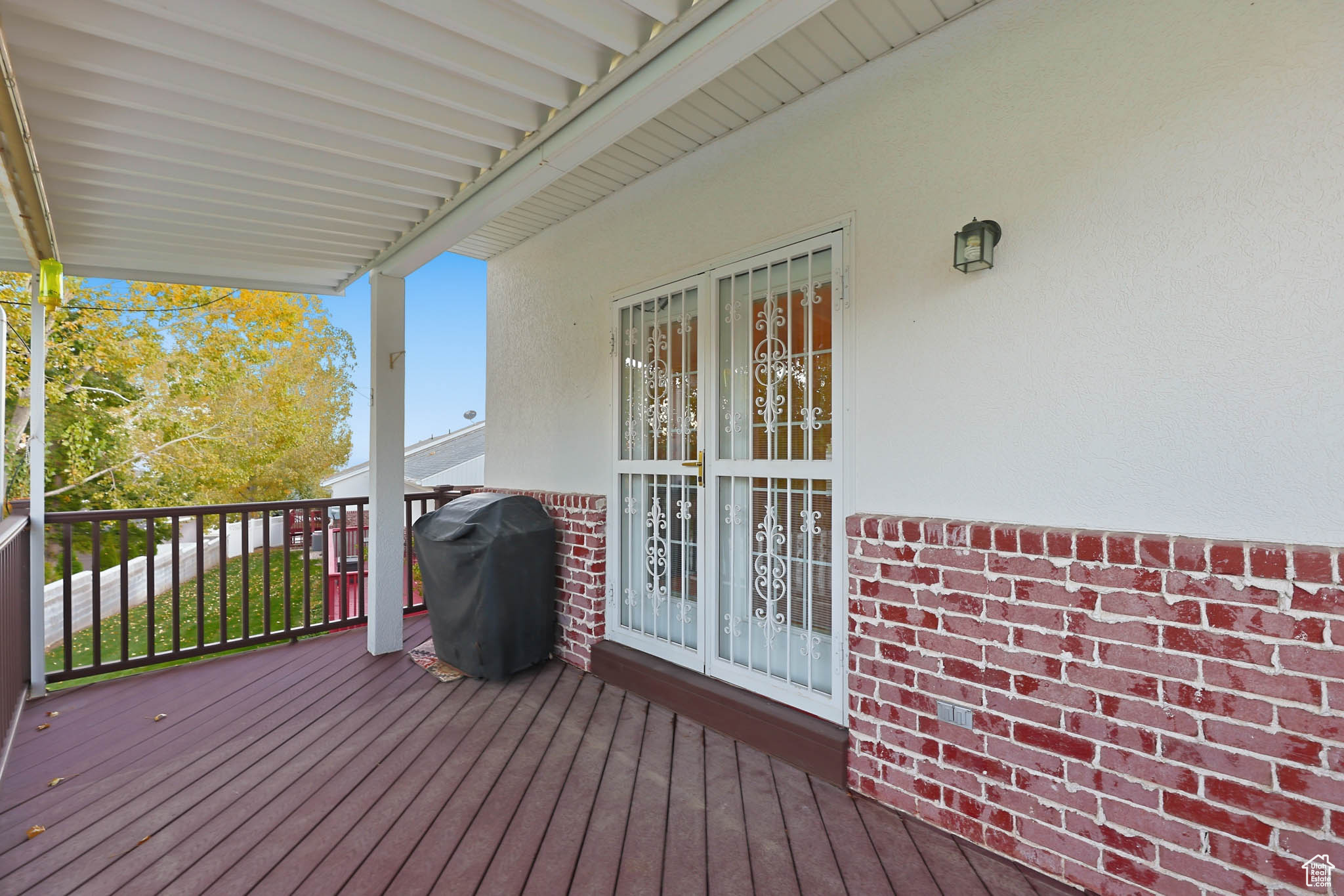 THE OAKS AT DEER HOLLOW AMD - Residential