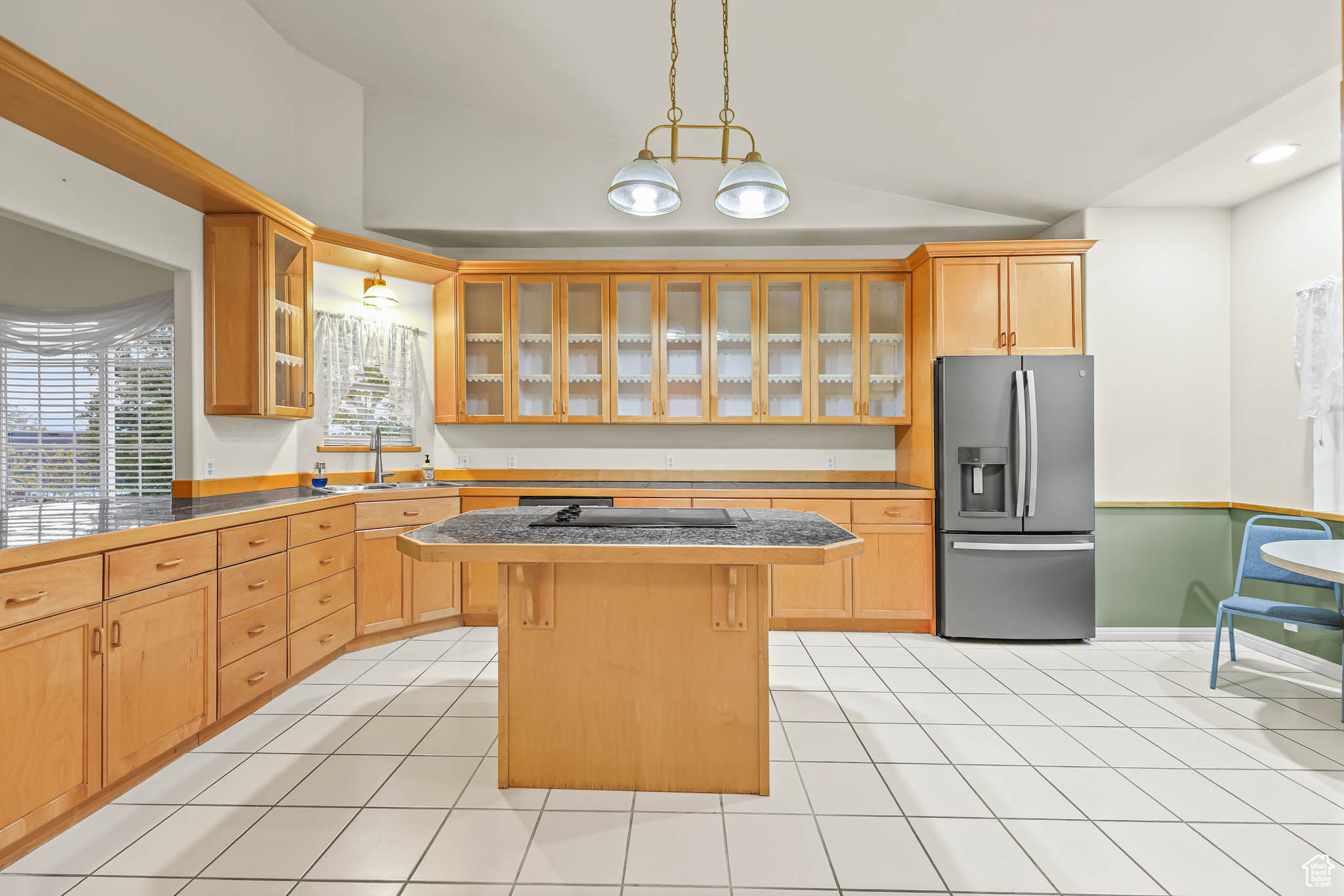 THE OAKS AT DEER HOLLOW AMD - Residential