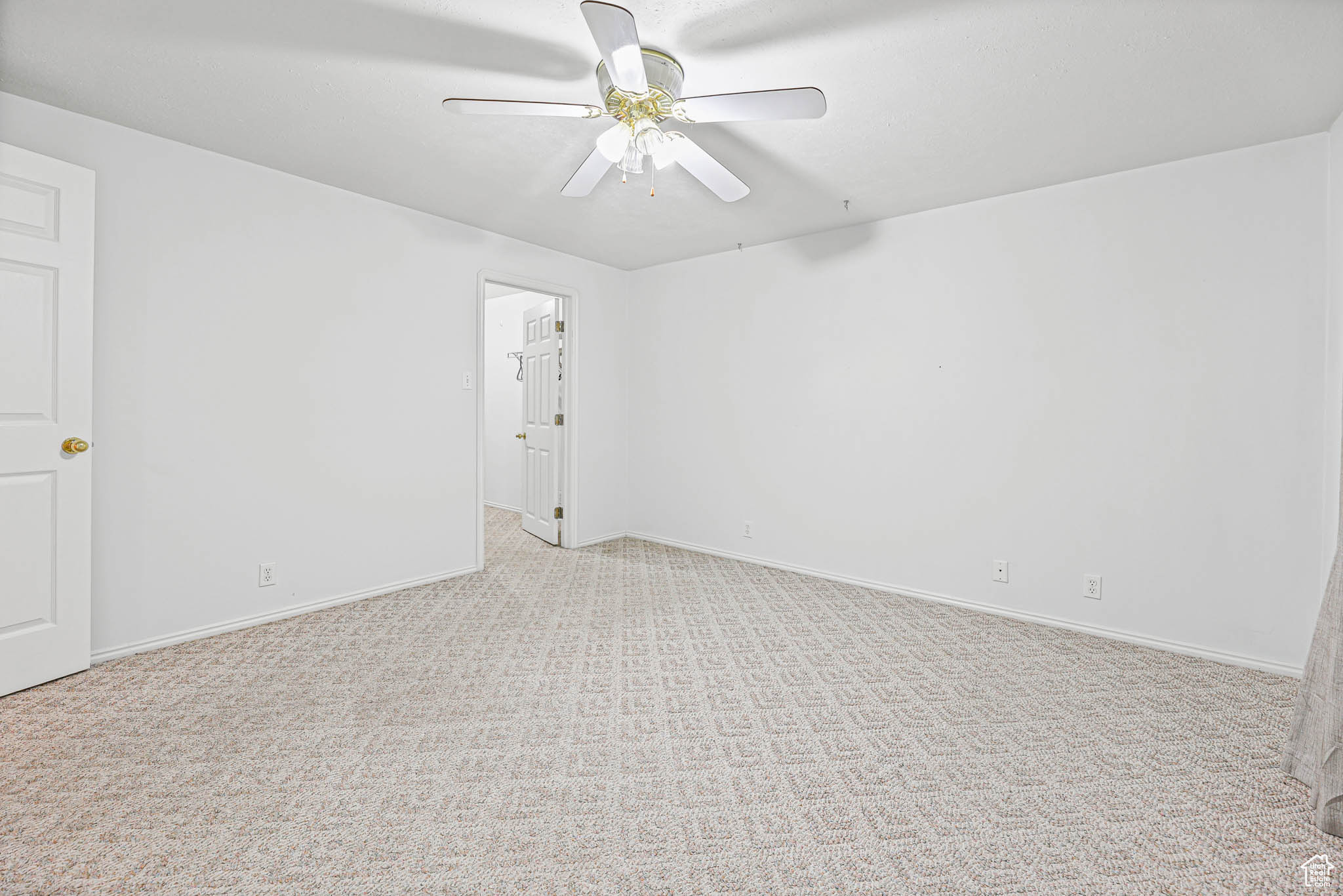 THE OAKS AT DEER HOLLOW AMD - Residential