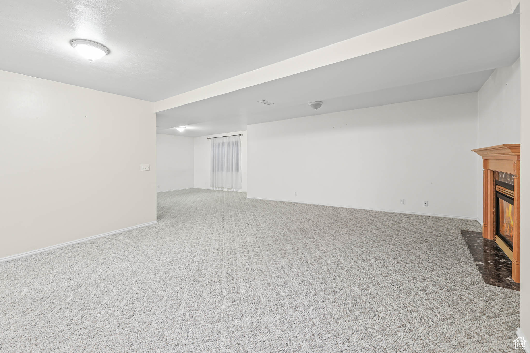 THE OAKS AT DEER HOLLOW AMD - Residential