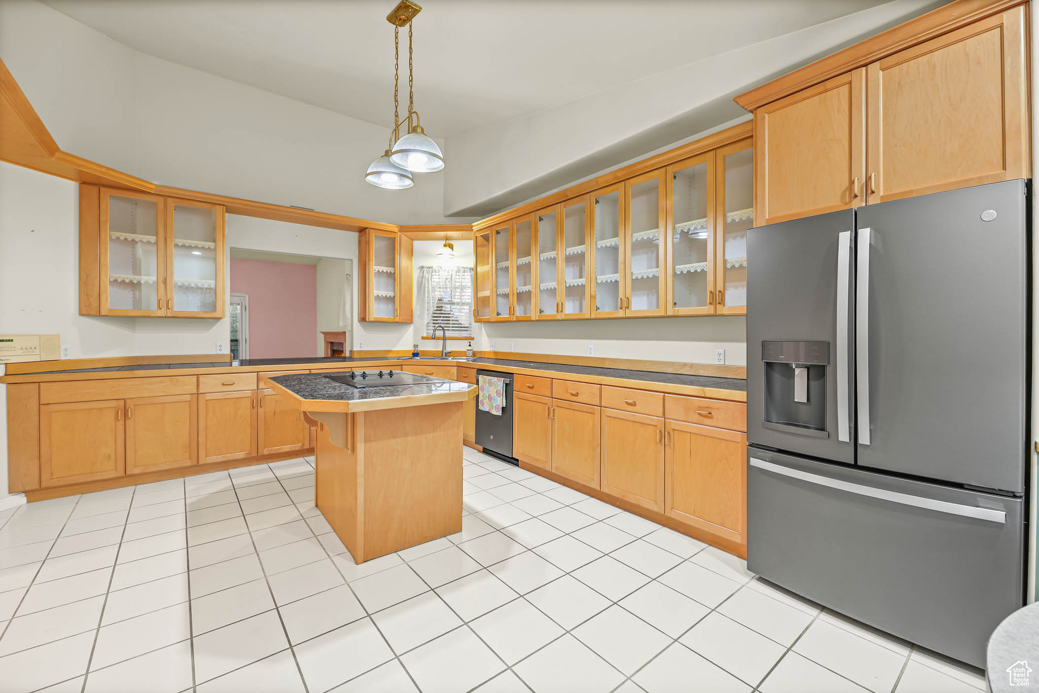 THE OAKS AT DEER HOLLOW AMD - Residential