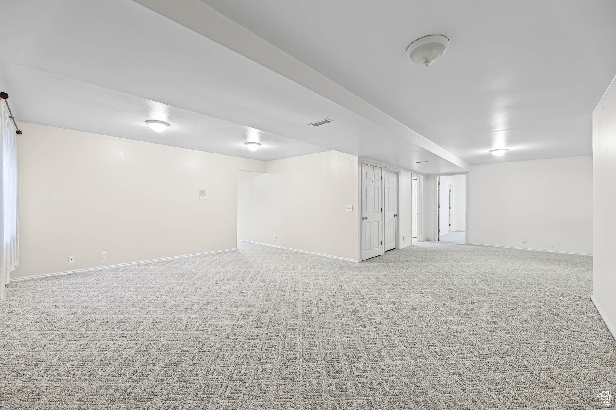 THE OAKS AT DEER HOLLOW AMD - Residential