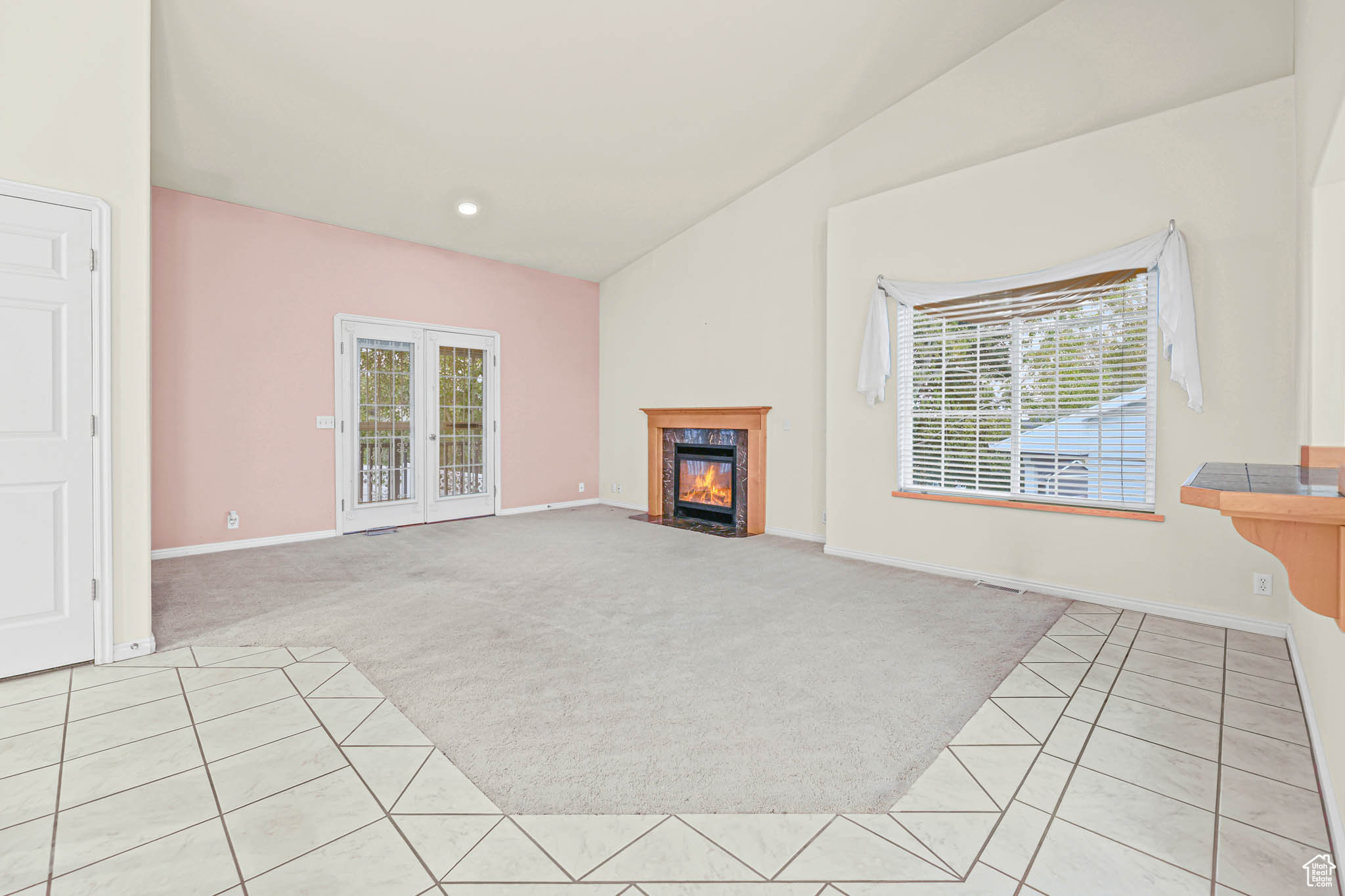 THE OAKS AT DEER HOLLOW AMD - Residential