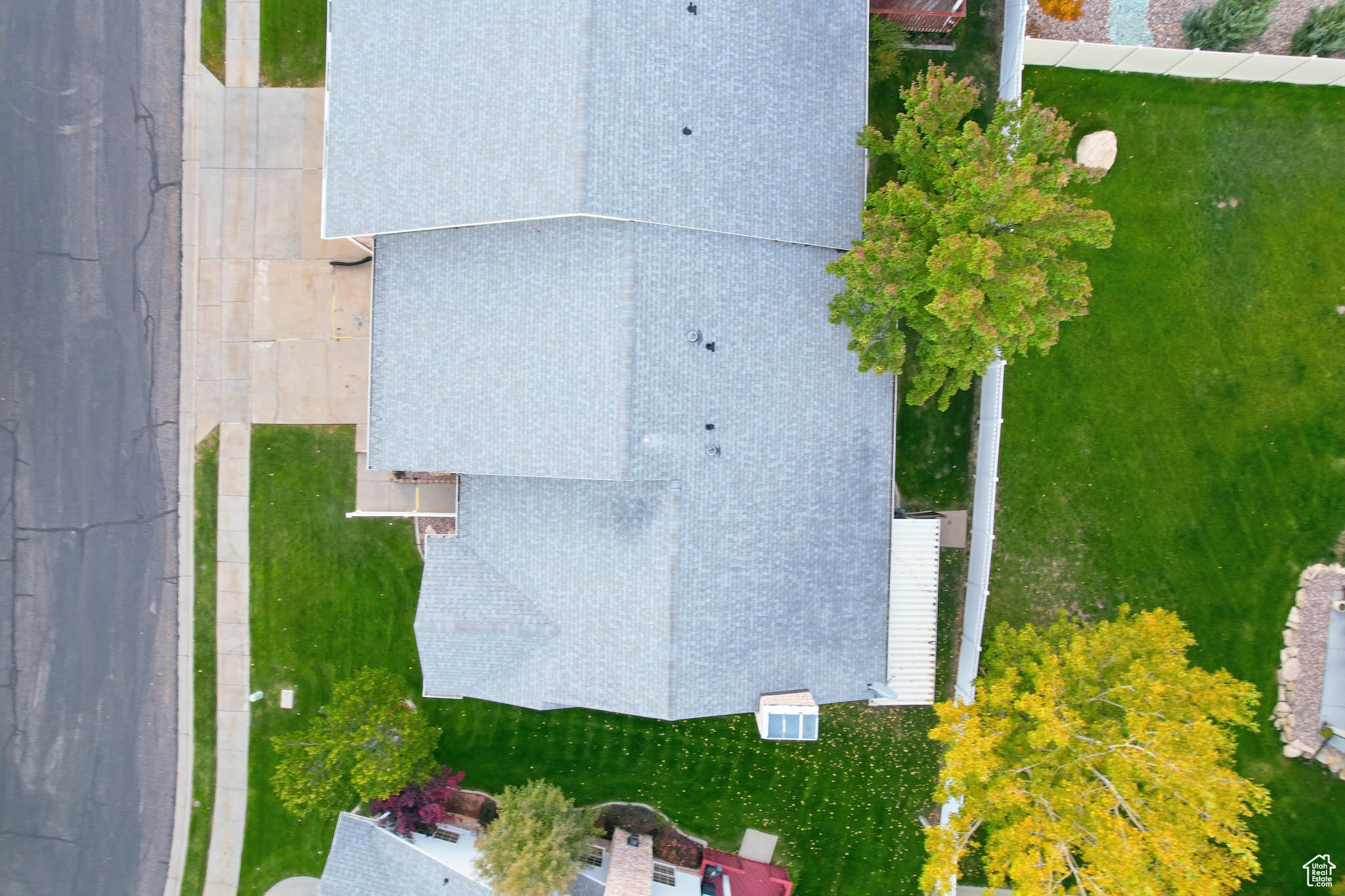 THE OAKS AT DEER HOLLOW AMD - Residential